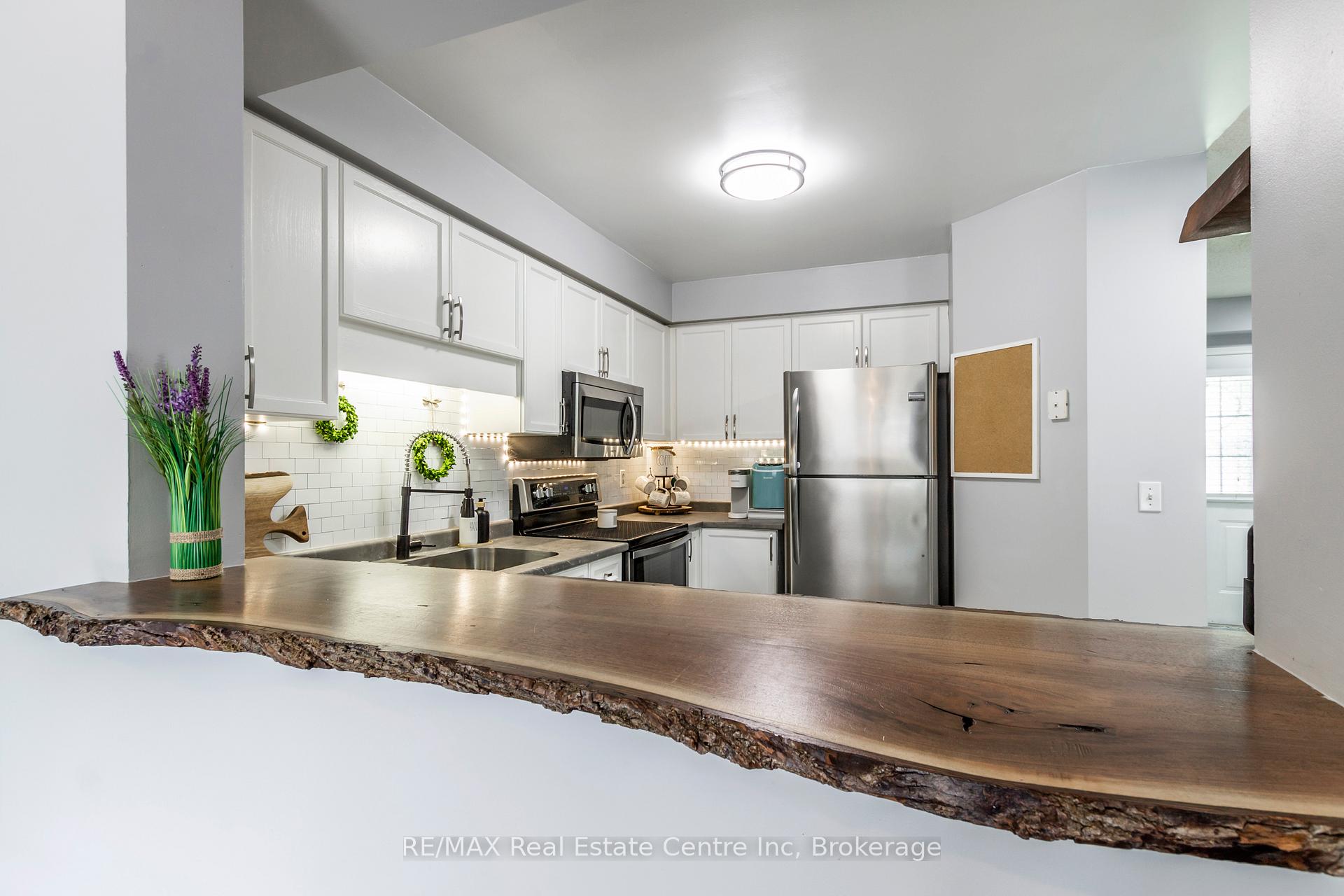 Photo 7 of 37 Swift Crescent, Guelph, Grange Road — HOMEH