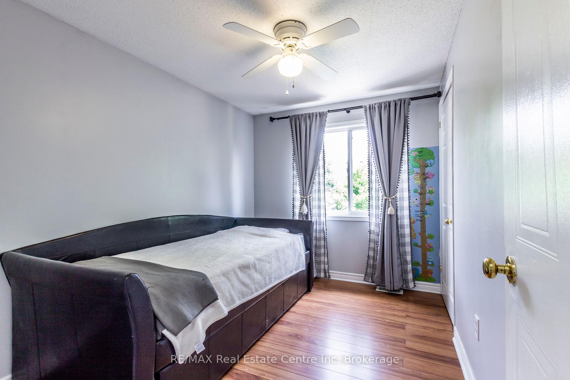 Photo 11 of 37 Swift Crescent, Guelph, Grange Road — HOMEH