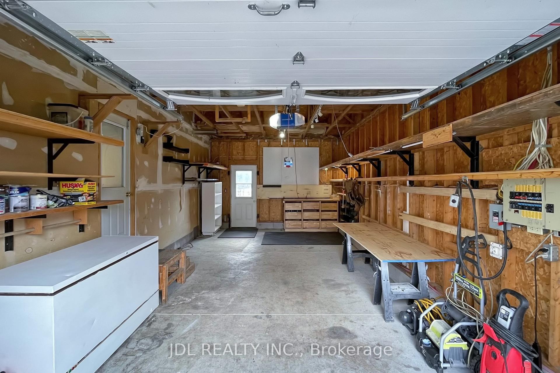 Photo 28 of 209 Royal Road, Georgina, Keswick South — HOMEH