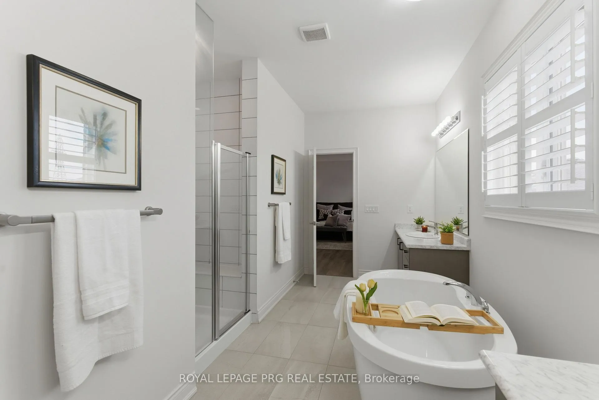 Photo 20 of 61 Cattail Crescent, Hamilton, Waterdown — HOMEH