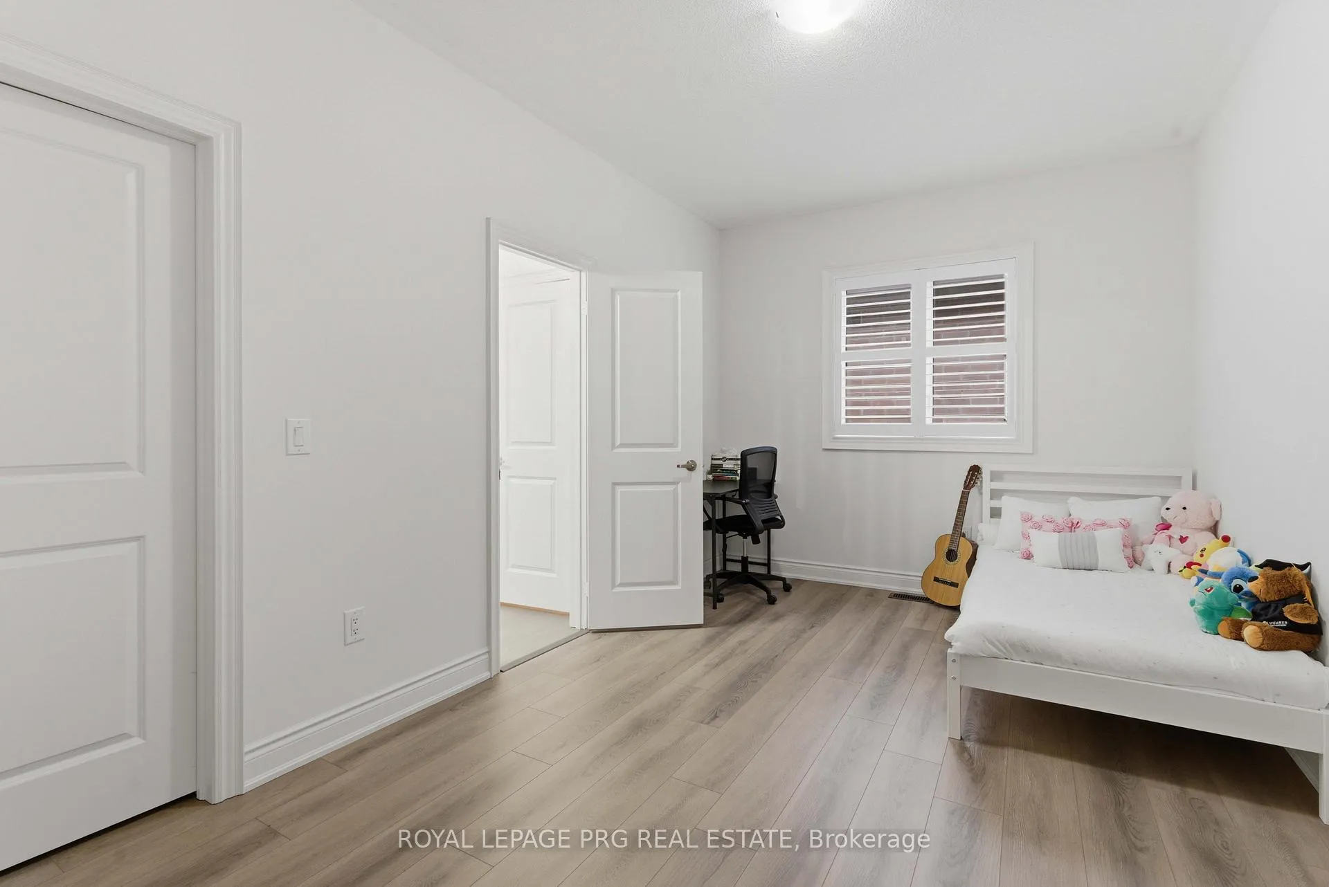 Photo 30 of 61 Cattail Crescent, Hamilton, Waterdown — HOMEH