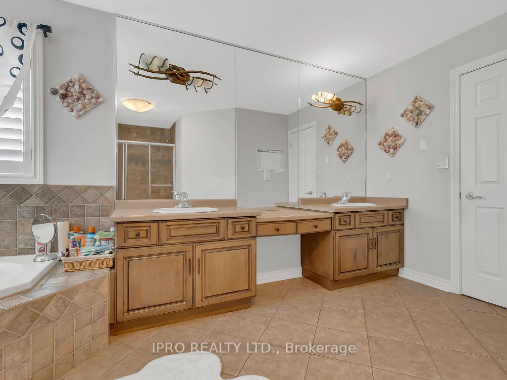 Photo 27 of 18 Tovell Drive, Guelph, Willow West/Sugarbush/West Acres — HOMEH