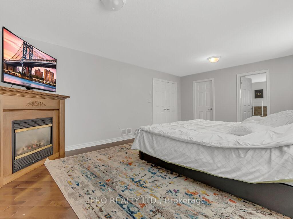 Photo 29 of 18 Tovell Drive, Guelph, Willow West/Sugarbush/West Acres — HOMEH