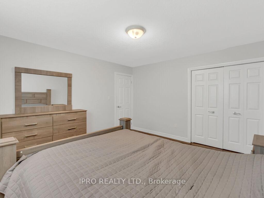 Photo 37 of 18 Tovell Drive, Guelph, Willow West/Sugarbush/West Acres — HOMEH