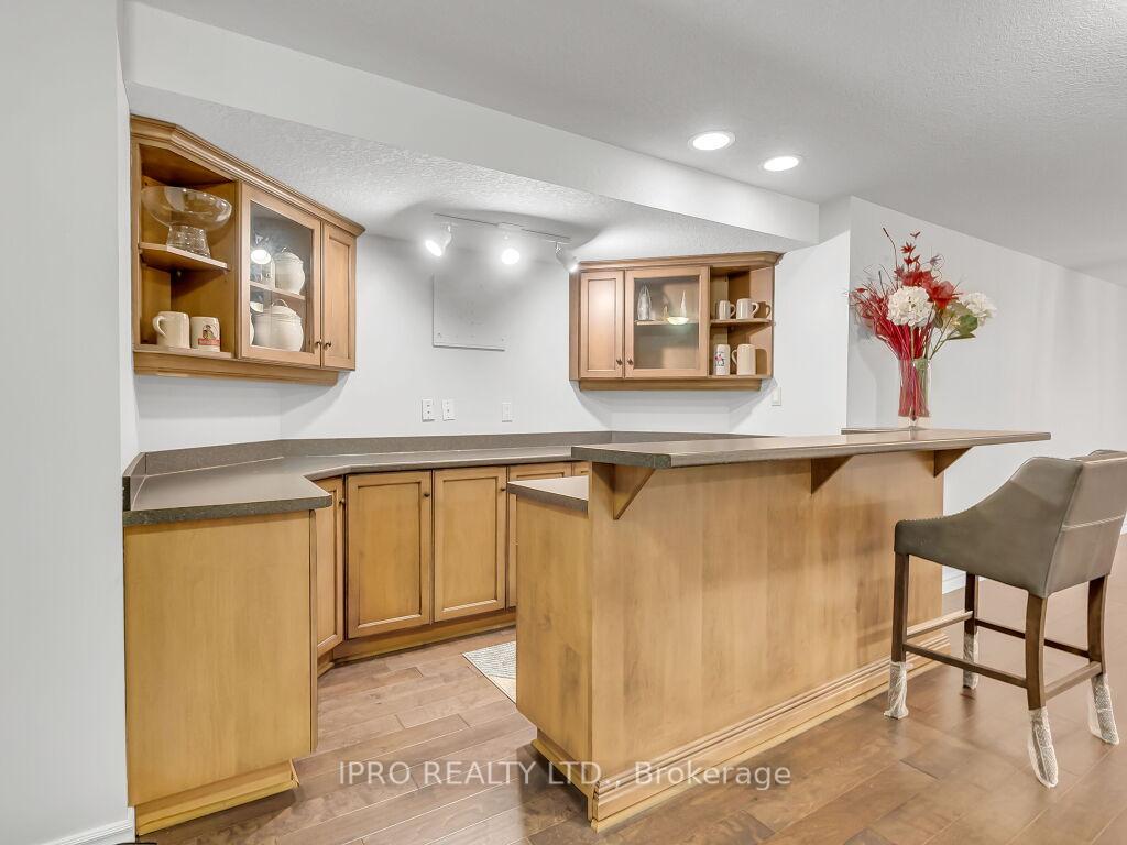 Photo 44 of 18 Tovell Drive, Guelph, Willow West/Sugarbush/West Acres — HOMEH