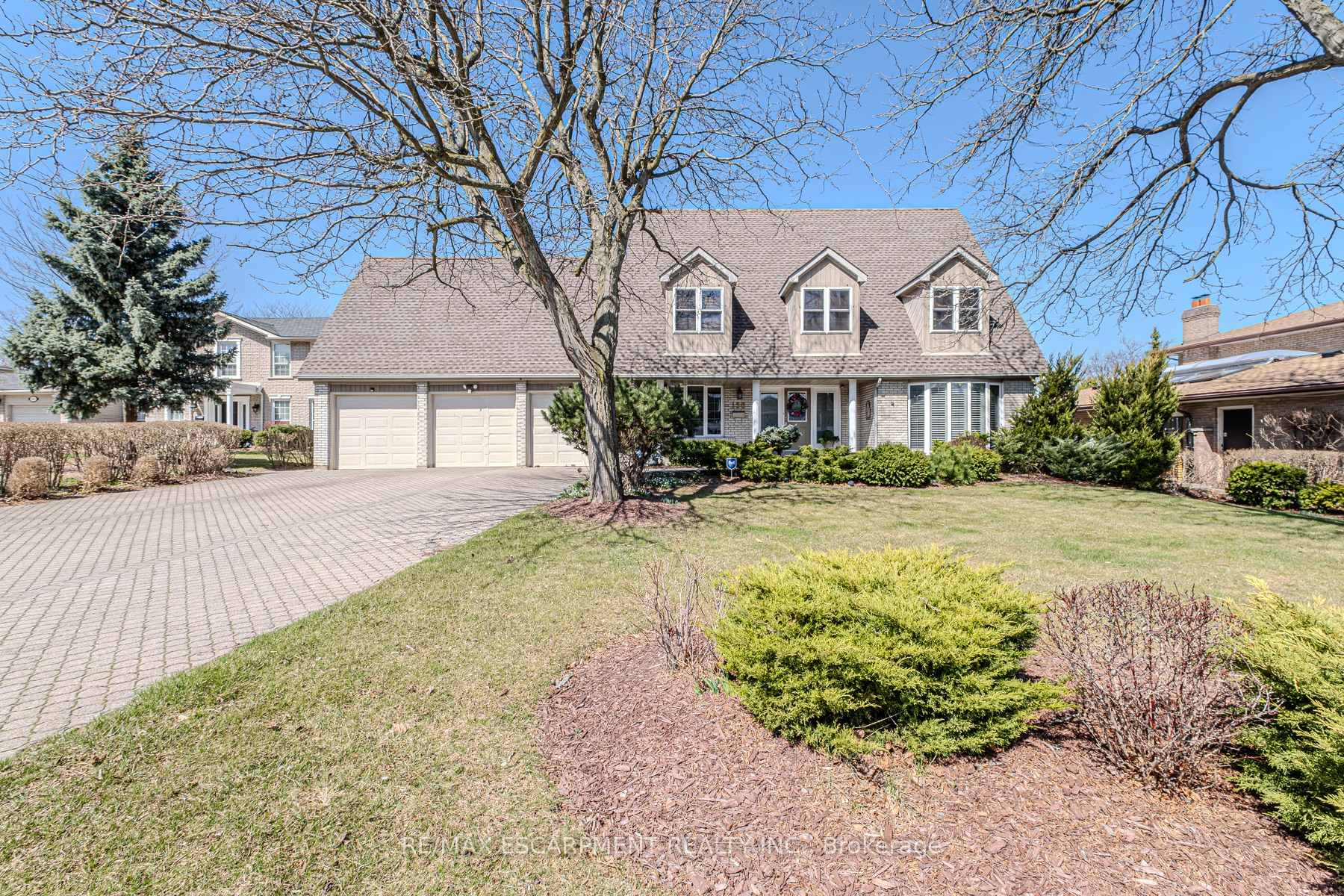 Front of 136 Country Club Drive