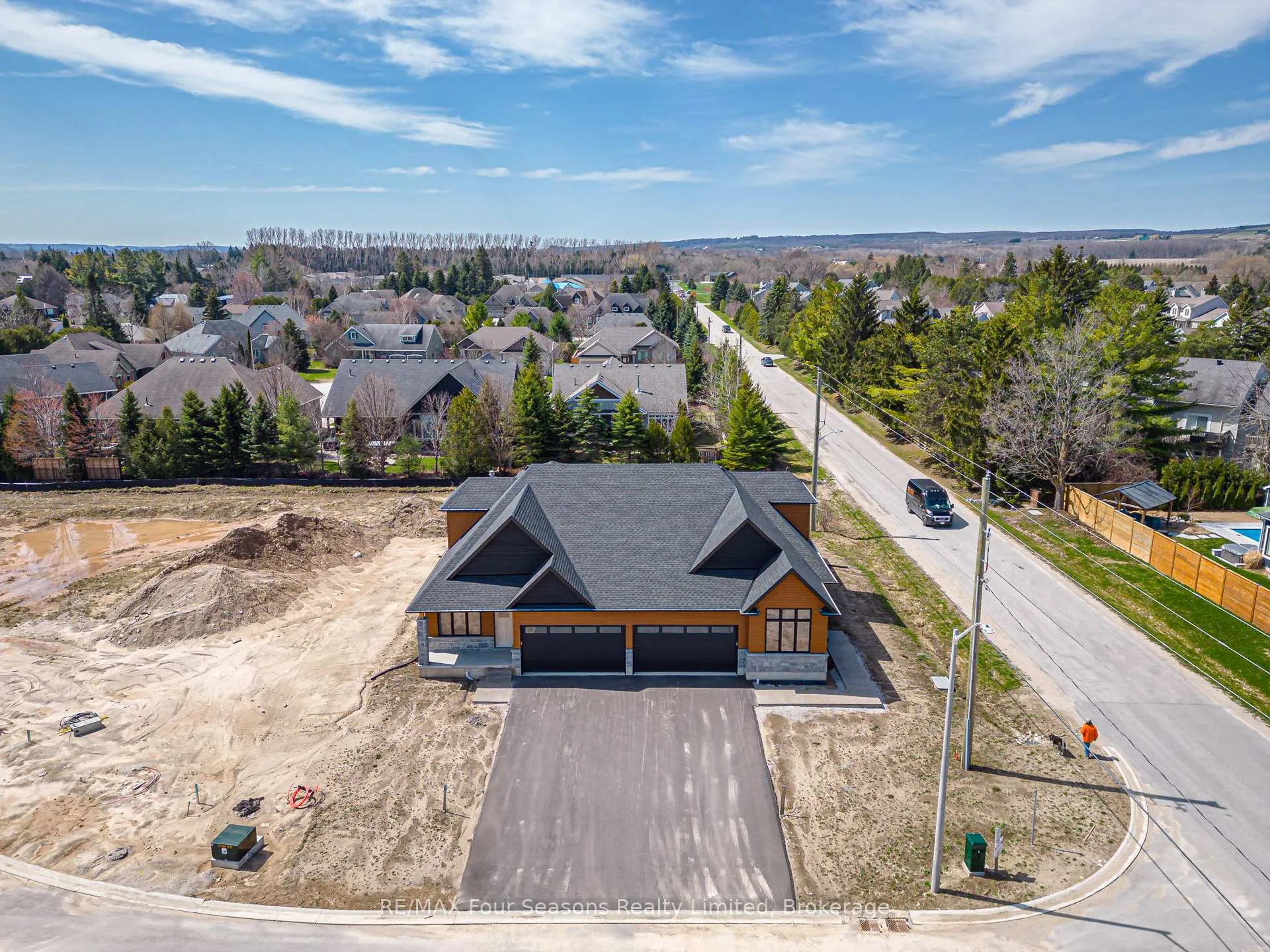Photo 40 of 2 Boynton Court, Markham, Victoria Manor-Jennings Gate — HOMEH