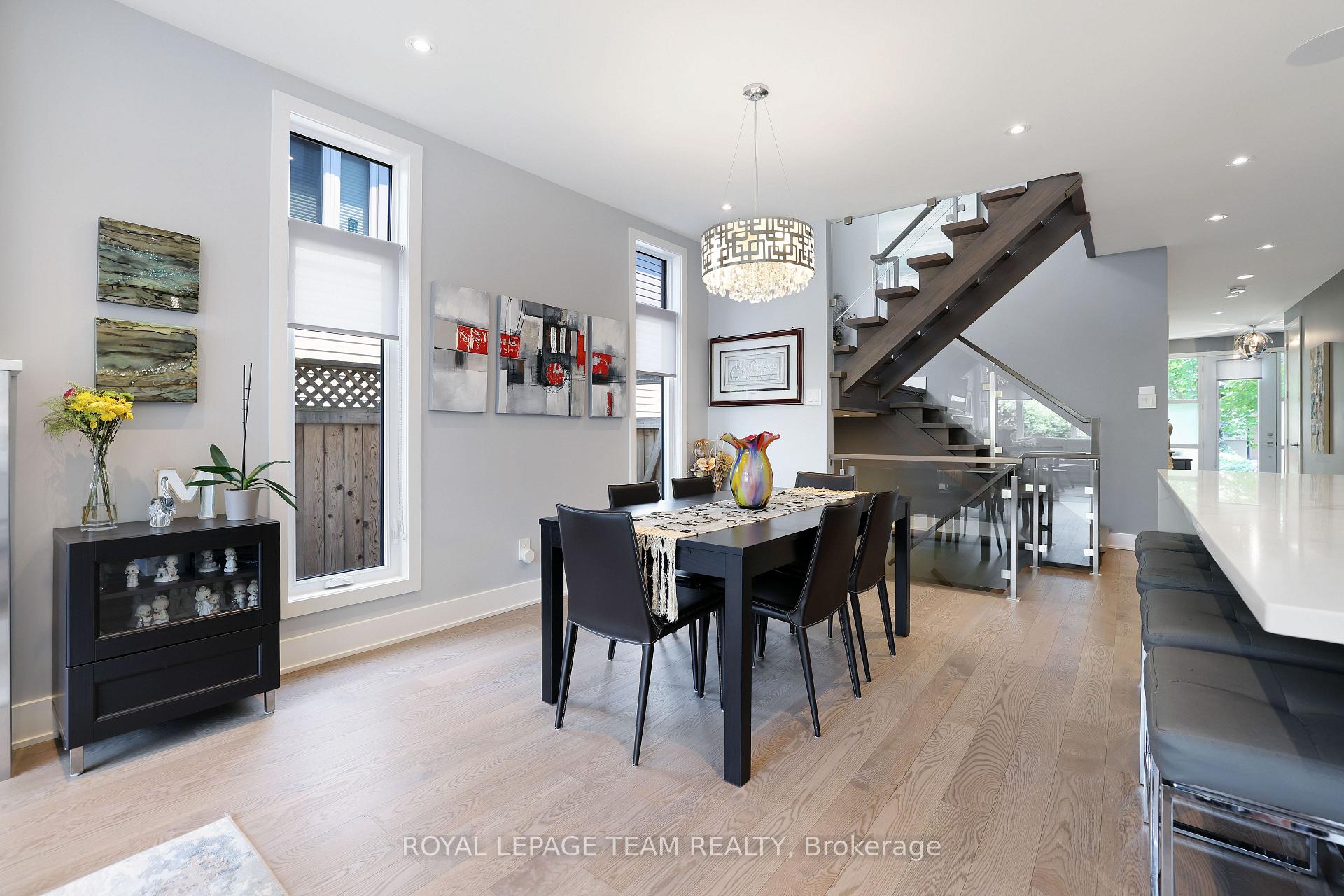 Photo 7 of 274 Atlantis Avenue, Ottawa, Westboro West — HOMEH