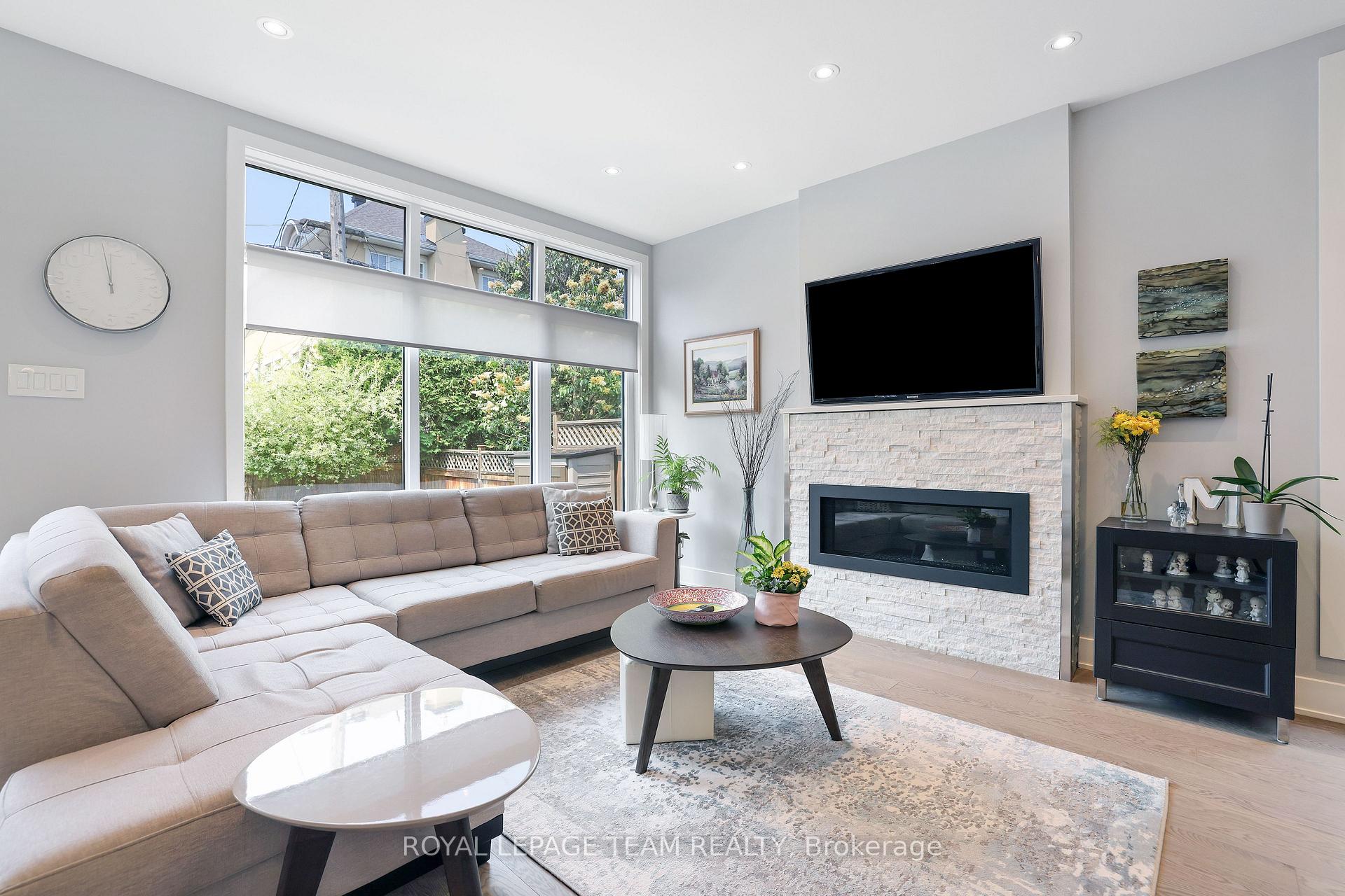 Photo 11 of 274 Atlantis Avenue, Ottawa, Westboro West — HOMEH