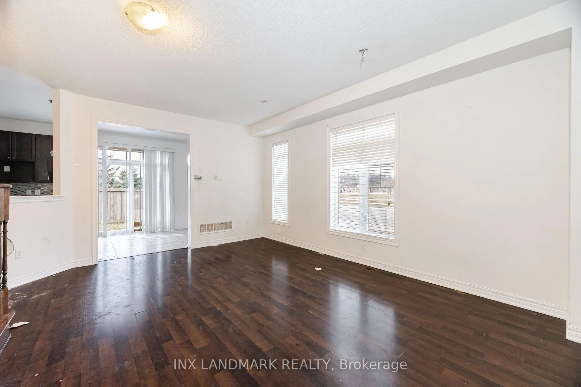 Photo 8 of 125 Remembrance Road, Brampton, Northwest Brampton — HOMEH