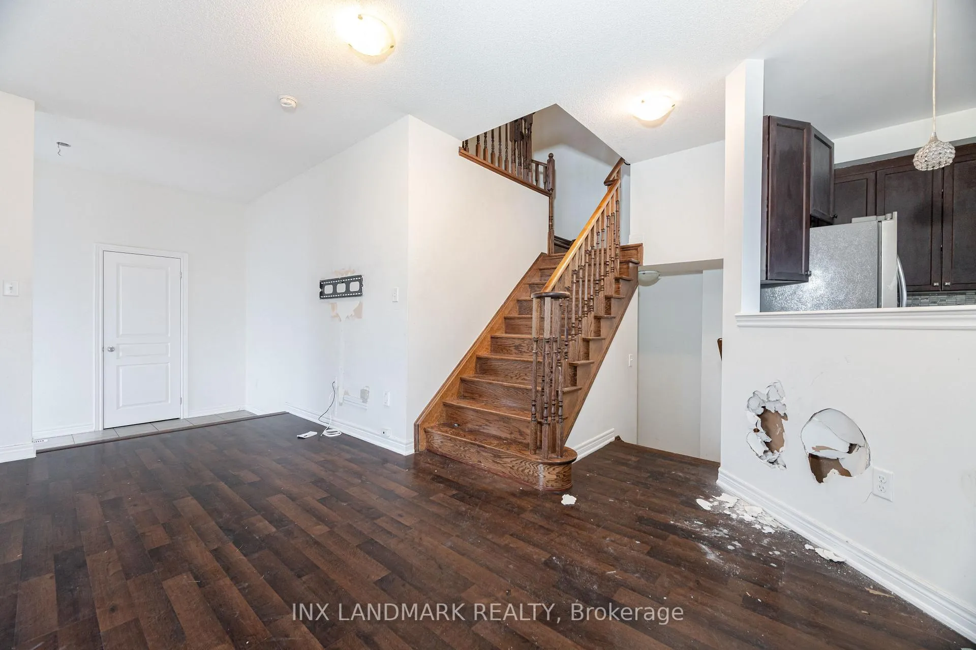 Photo 18 of 125 Remembrance Road, Brampton, Northwest Brampton — HOMEH