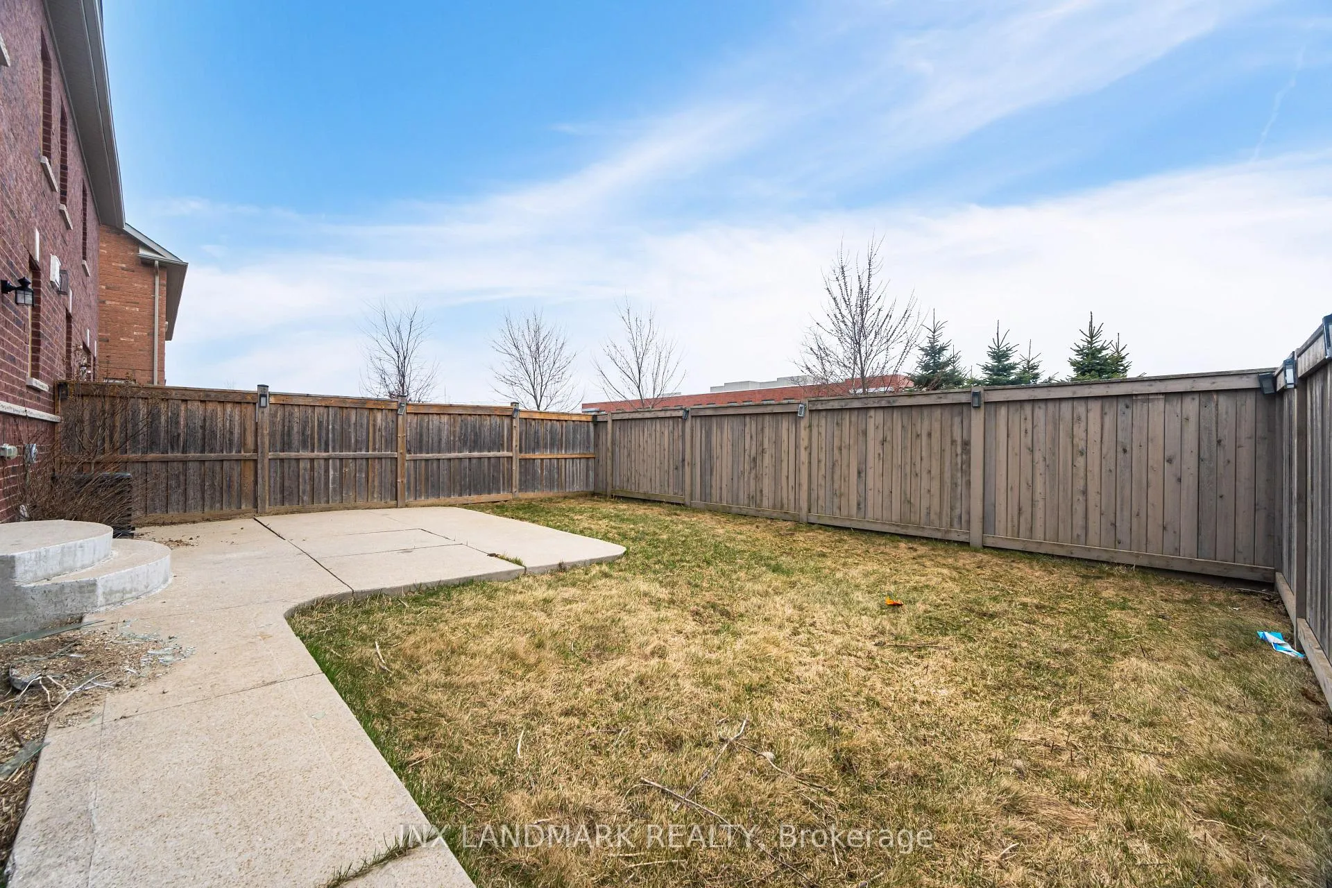 Photo 39 of 125 Remembrance Road, Brampton, Northwest Brampton — HOMEH