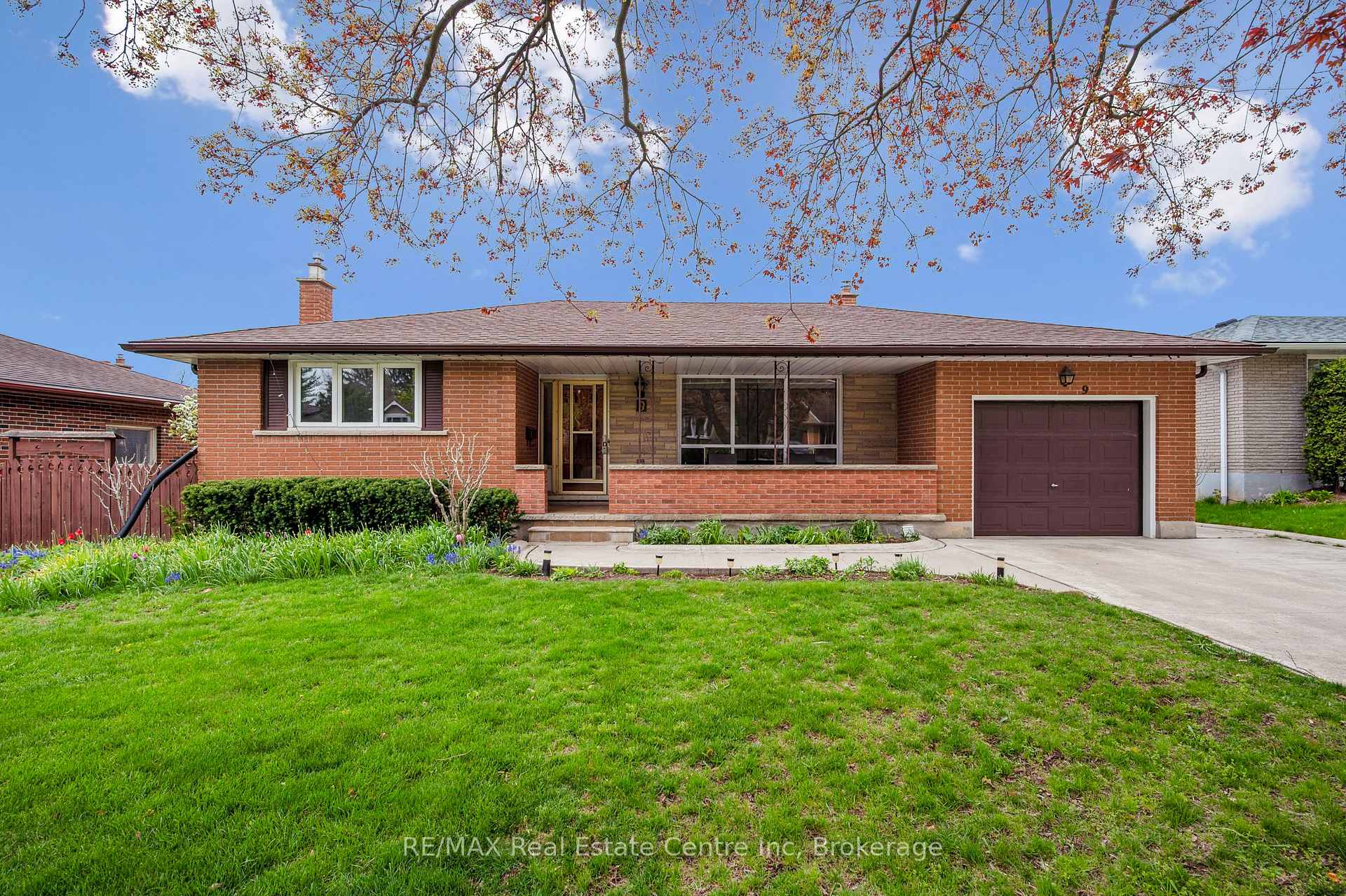Front of 9 Flanders Road