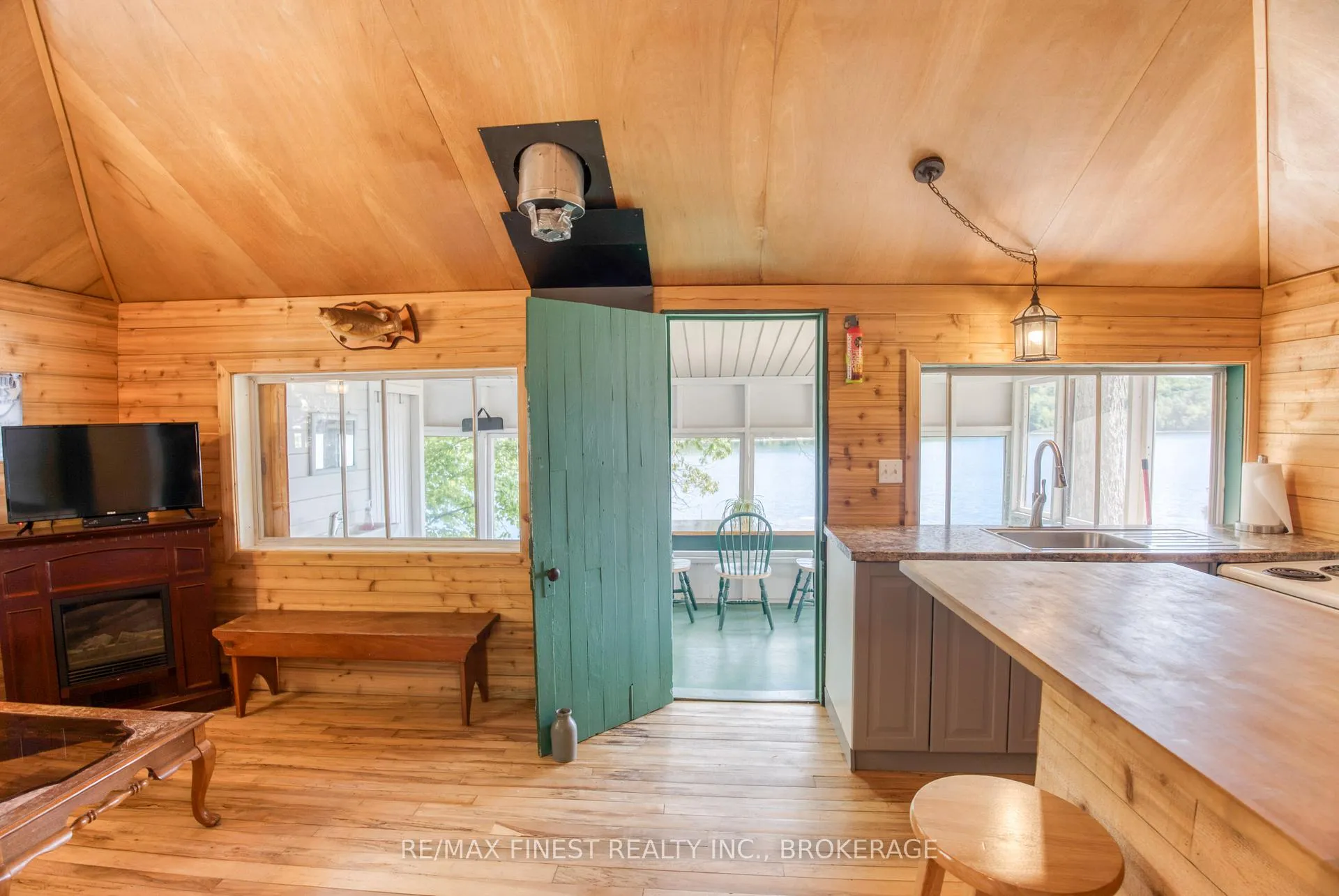 Photo 32 of 60C Stinson Lane, Frontenac, Frontenac South — HOMEH