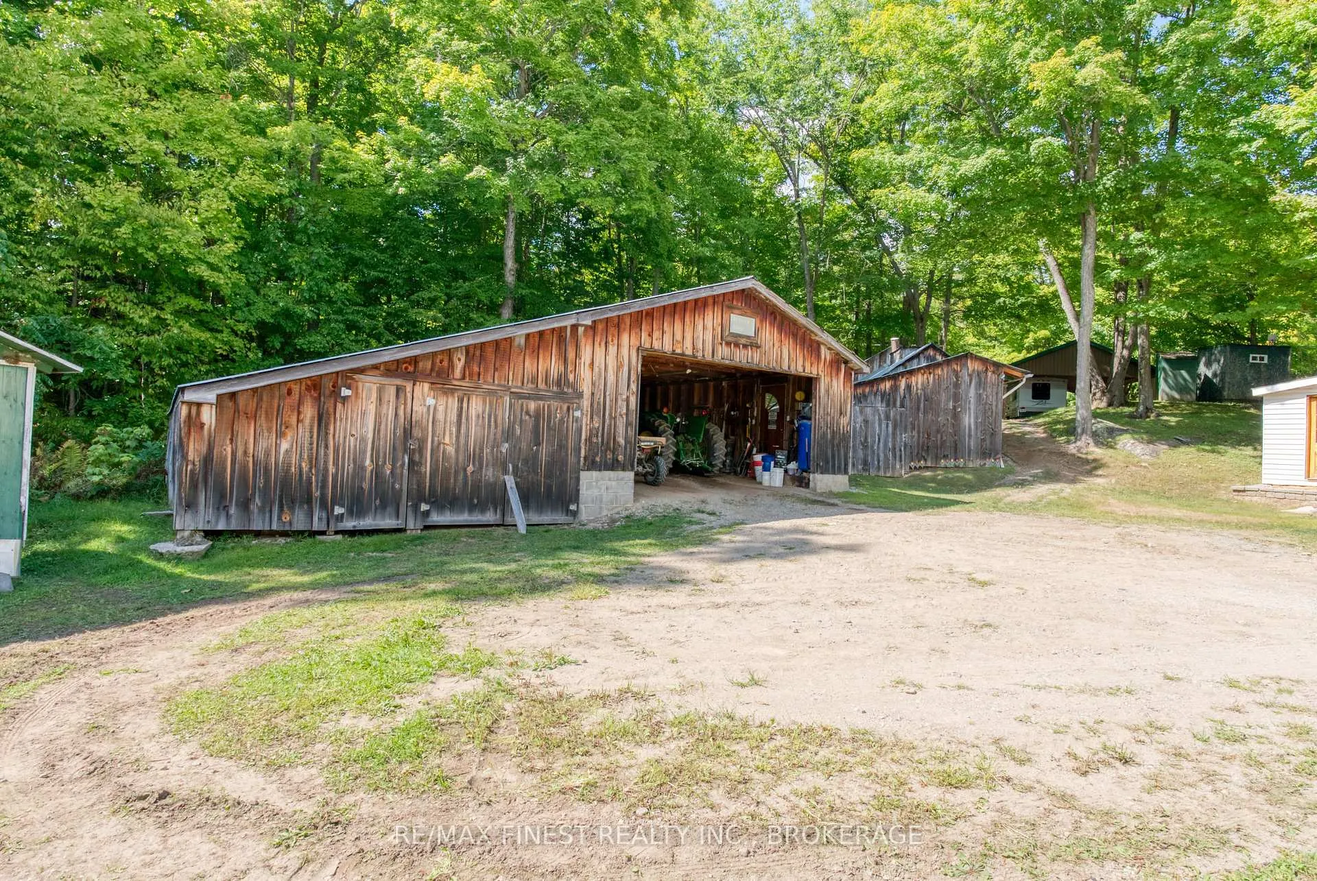 Photo 39 of 60C Stinson Lane, Frontenac, Frontenac South — HOMEH