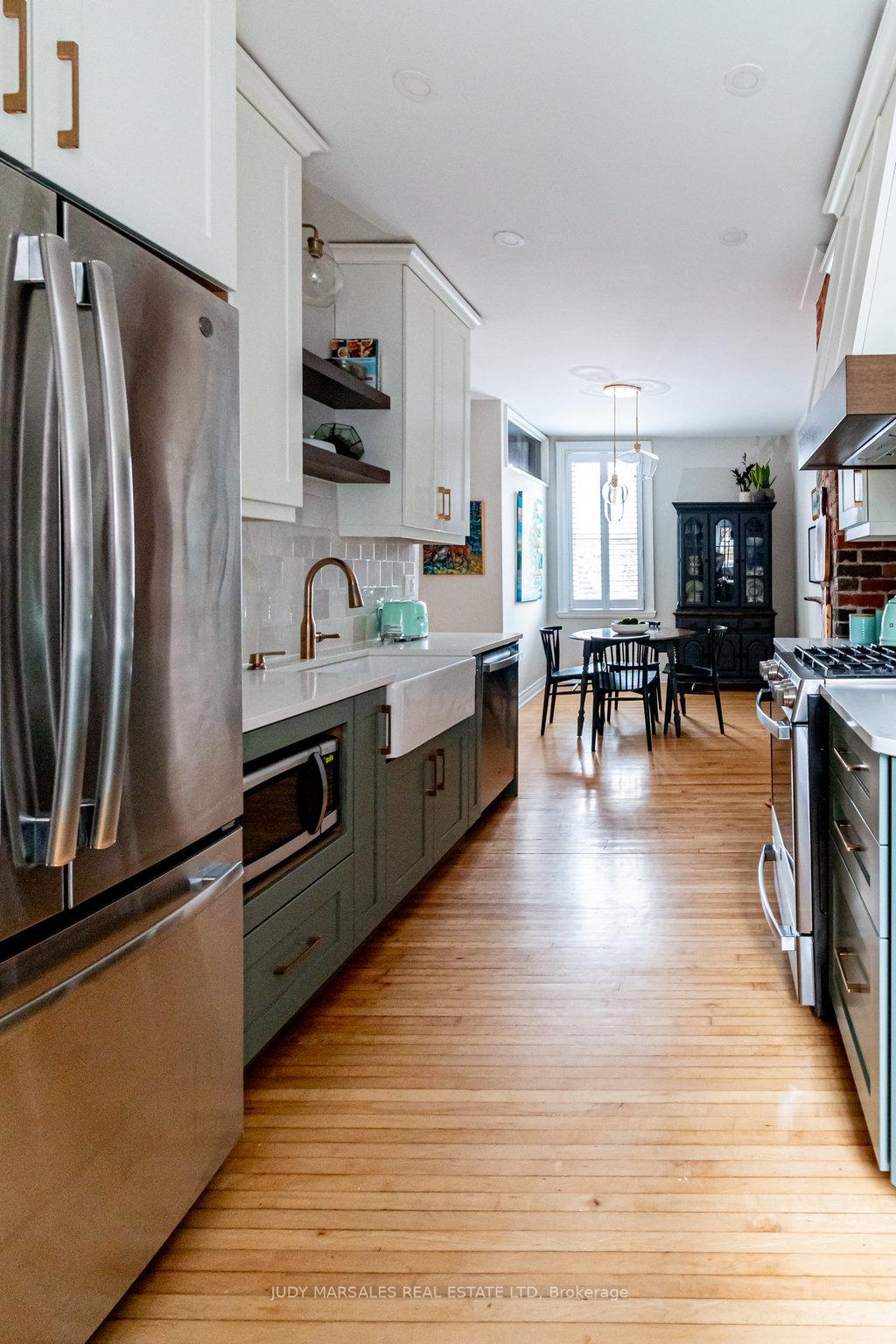 Photo 19 of 306 Hess Street S, Hamilton, Durand — HOMEH