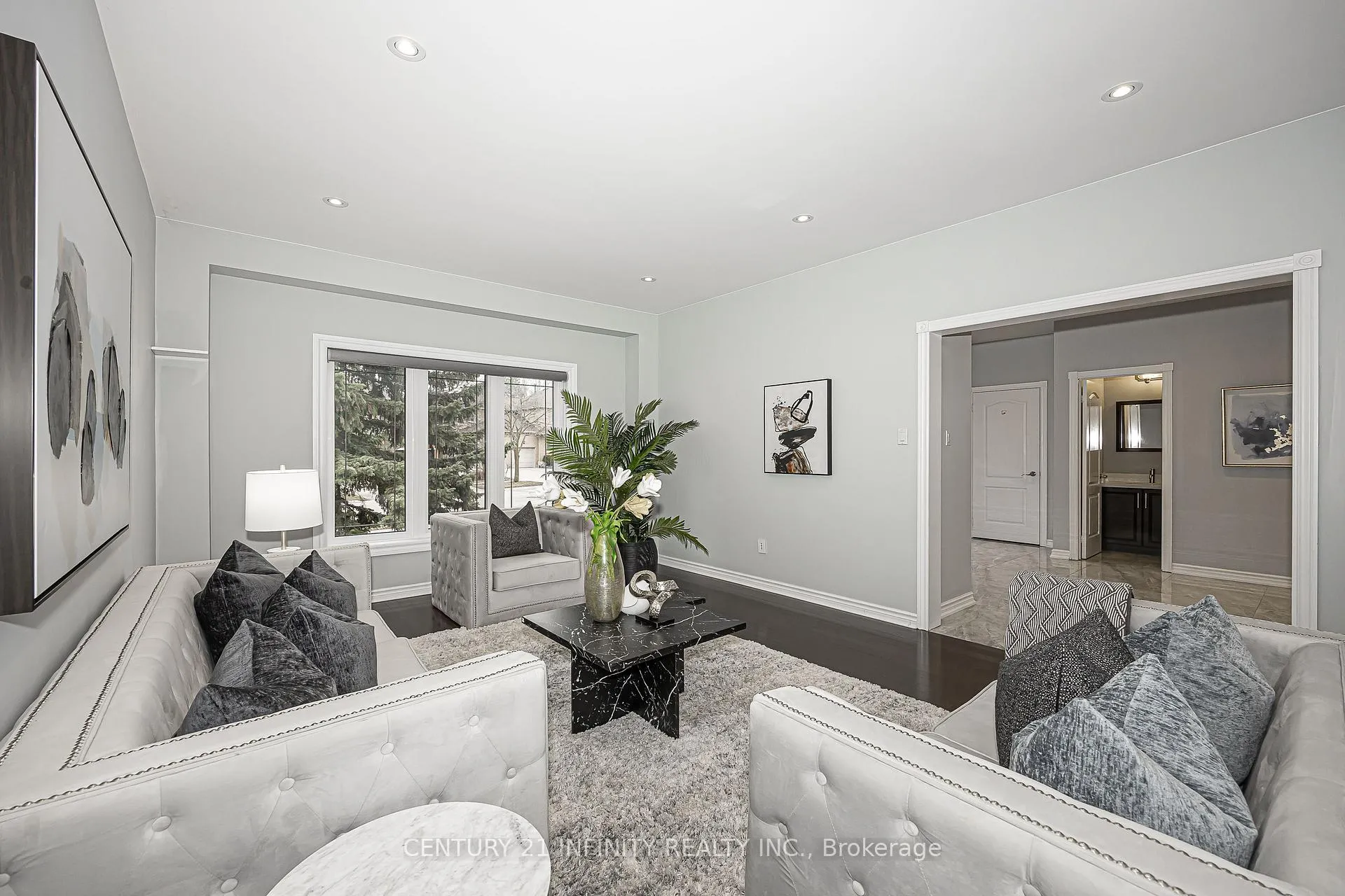 Photo 5 of 150 Strathearn Avenue, Richmond Hill, Bayview Hill — HOMEH