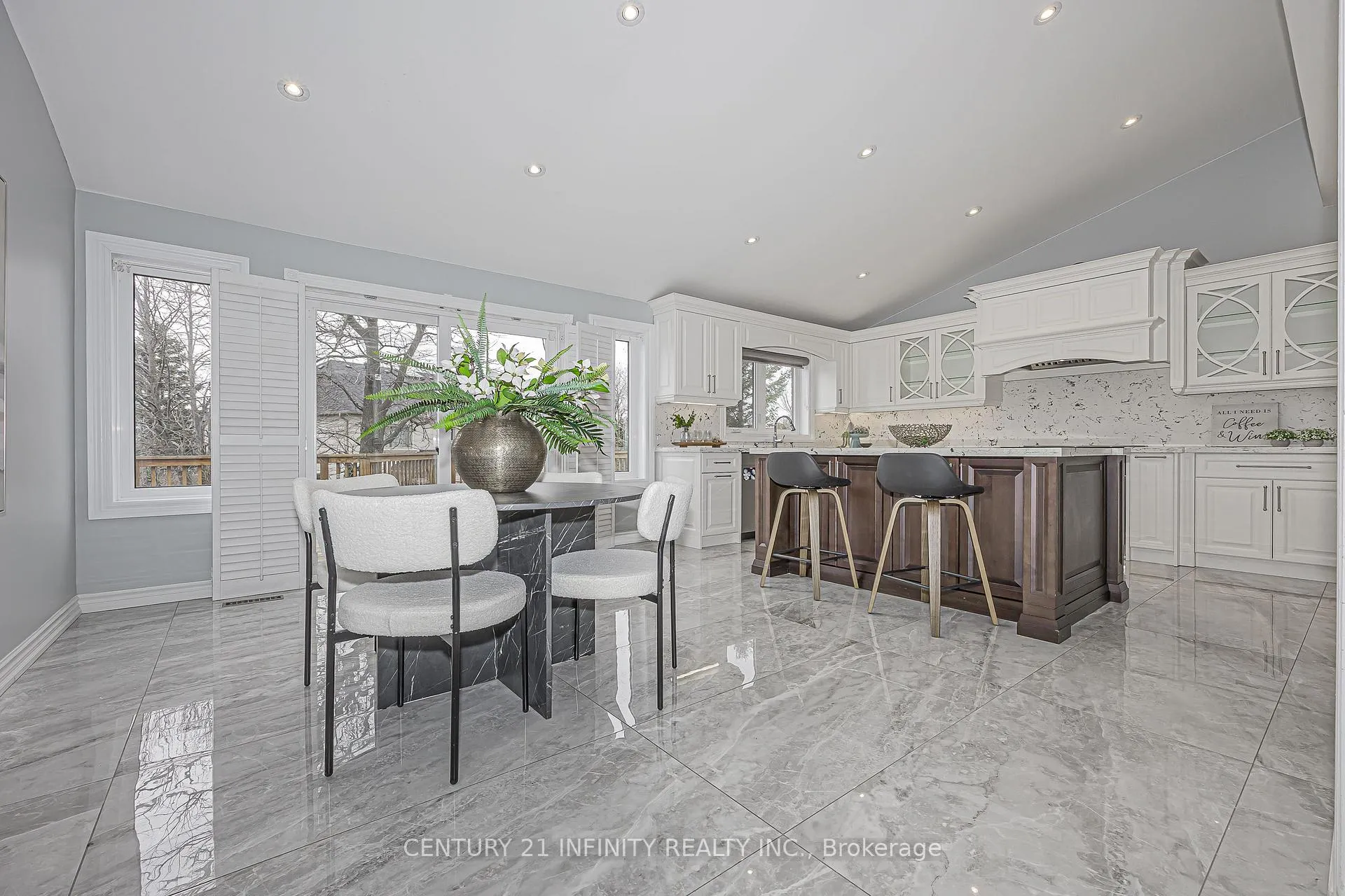 Photo 12 of 150 Strathearn Avenue, Richmond Hill, Bayview Hill — HOMEH