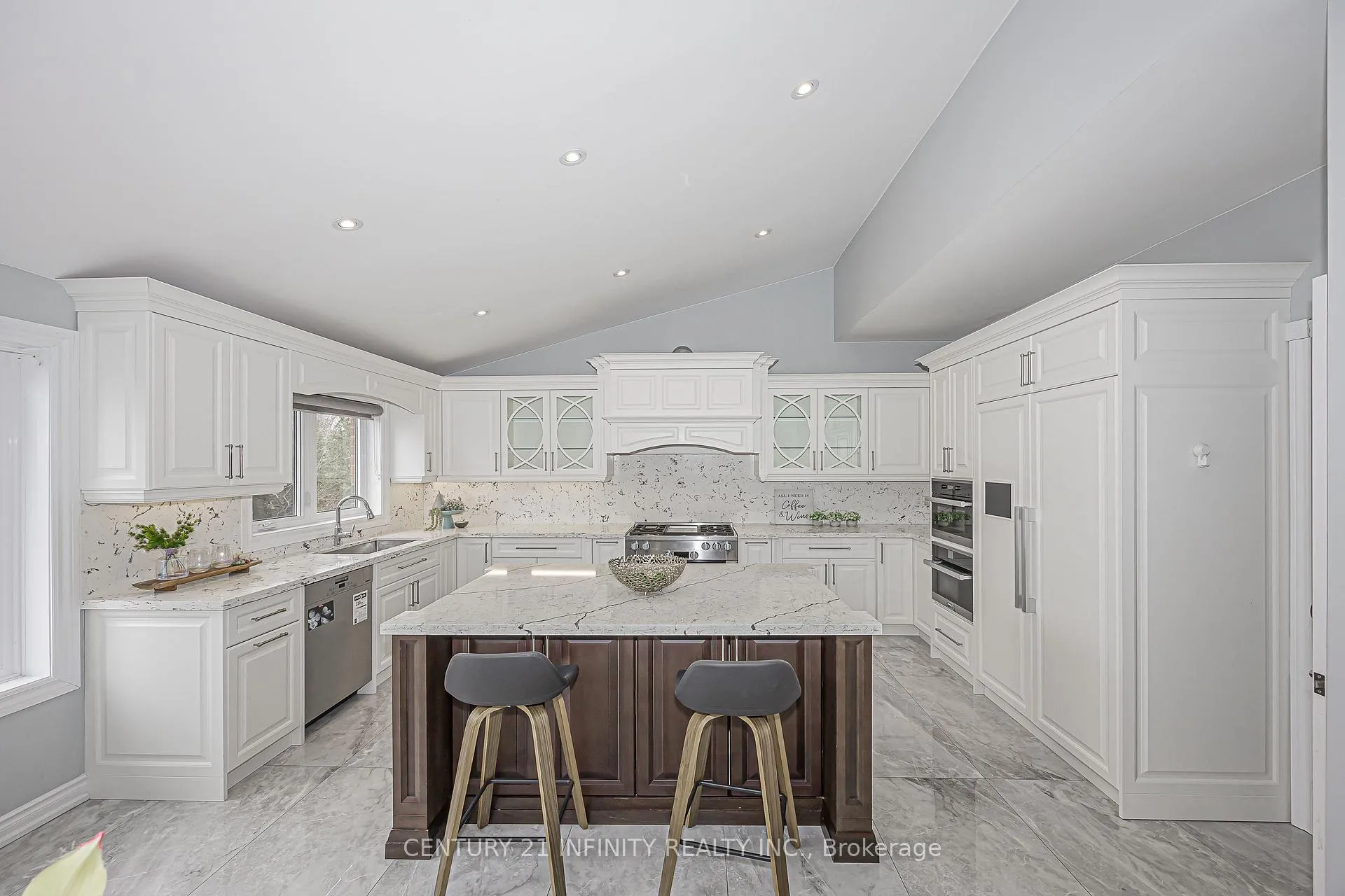 Photo 14 of 150 Strathearn Avenue, Richmond Hill, Bayview Hill — HOMEH