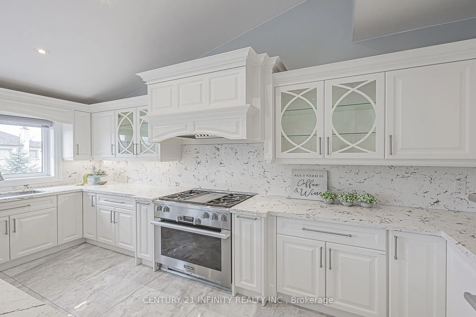 Photo 15 of 150 Strathearn Avenue, Richmond Hill, Bayview Hill — HOMEH