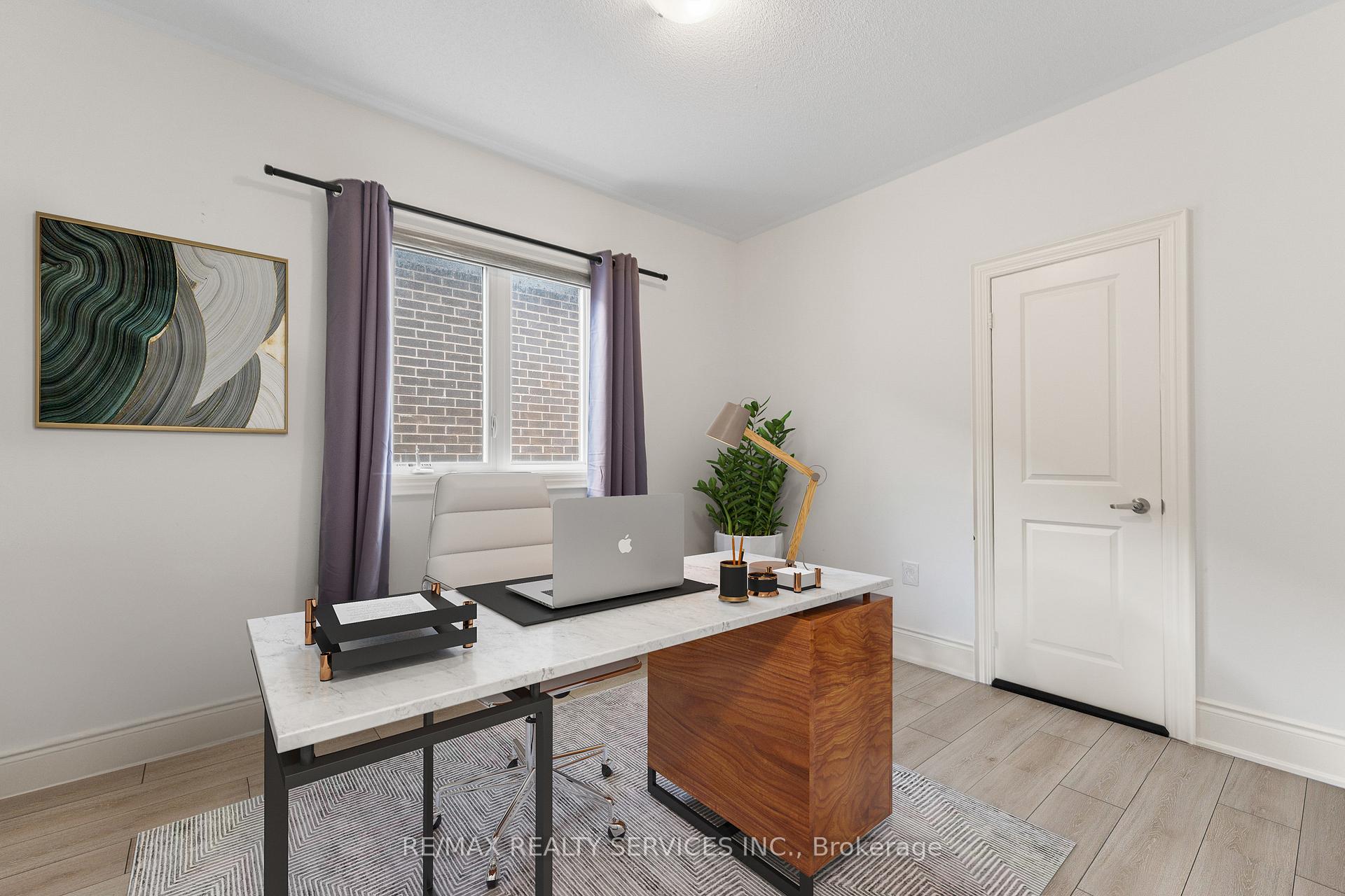Photo 24 of 229 Agro Street, Hamilton, Waterdown — HOMEH
