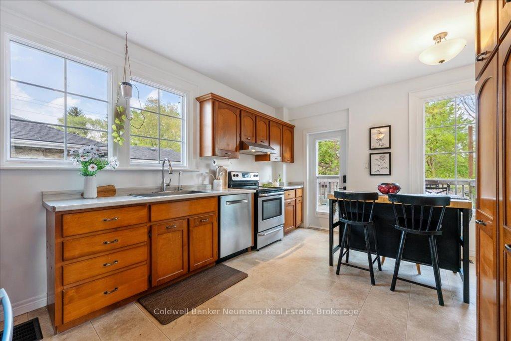 Photo 12 of 120 Waterloo Avenue, Guelph, Downtown — HOMEH