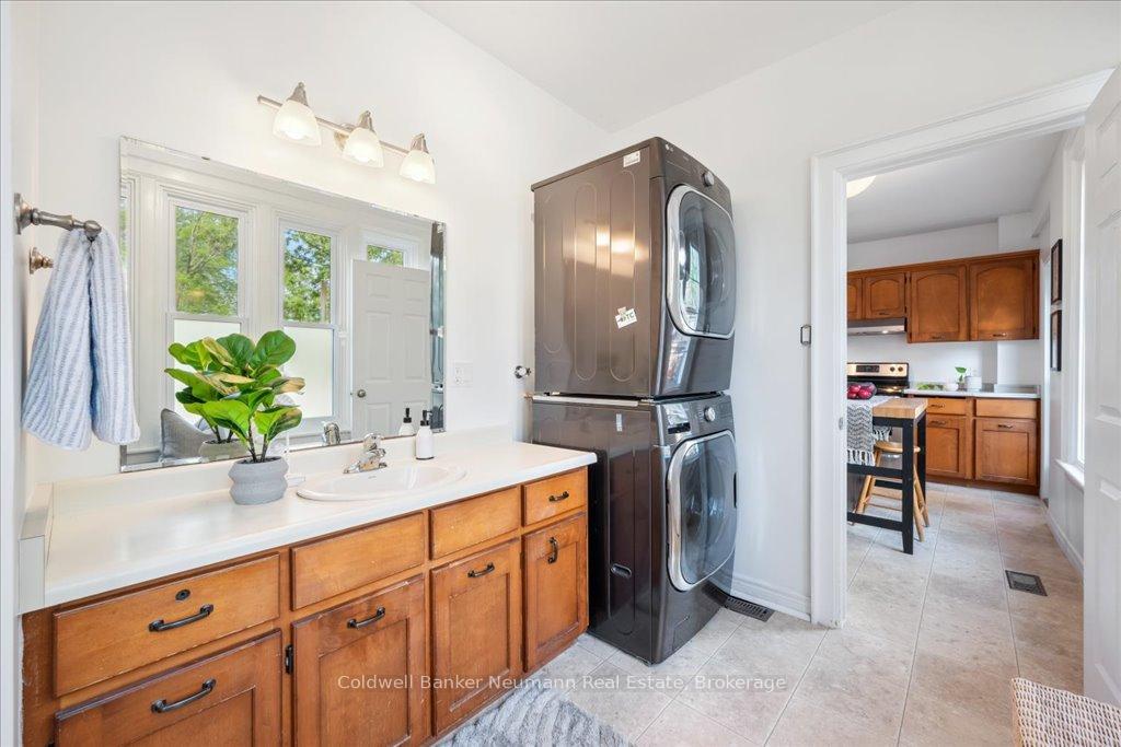 Photo 17 of 120 Waterloo Avenue, Guelph, Downtown — HOMEH