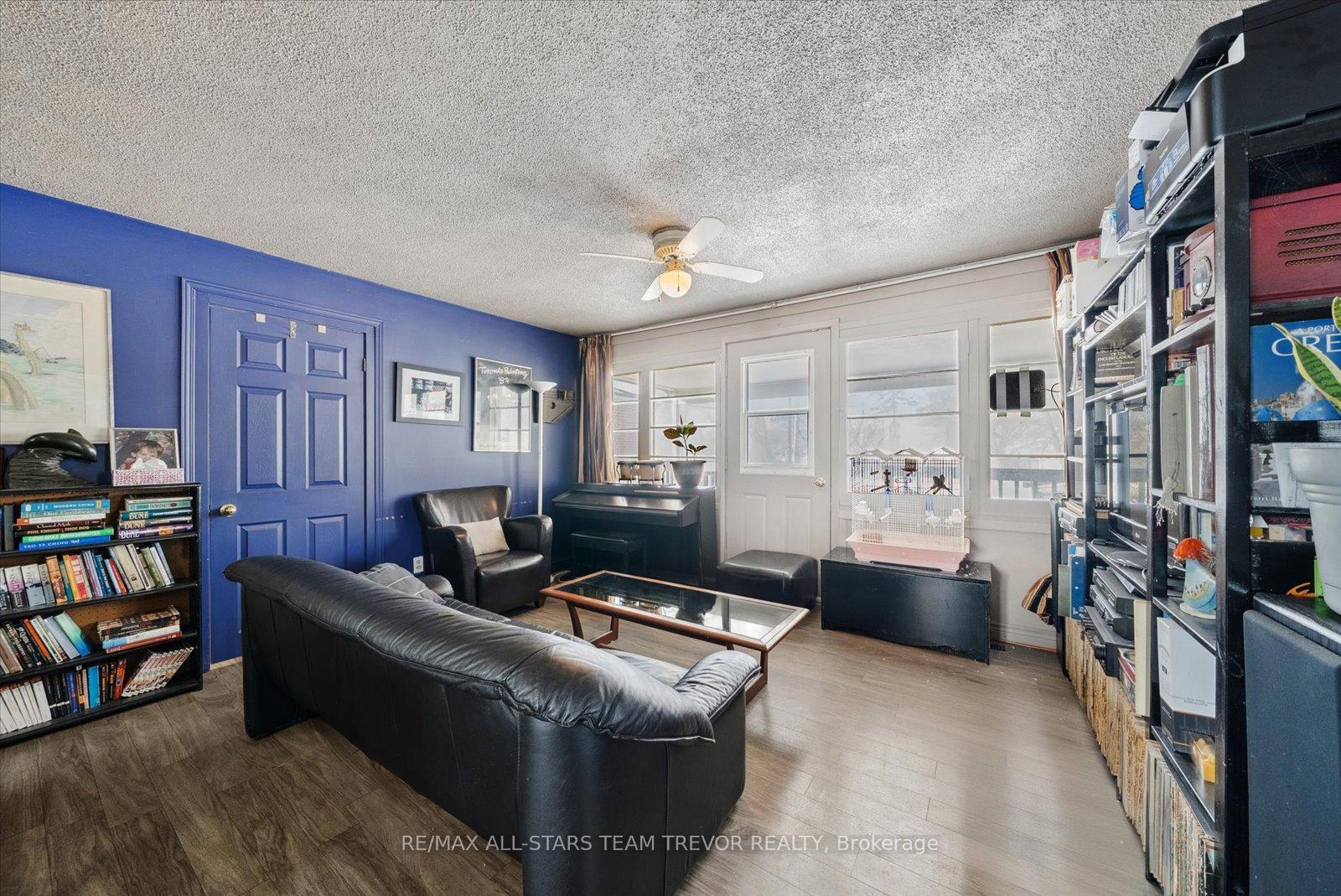 Photo 7 of 421 Lake Drive S, Georgina, Keswick South — HOMEH