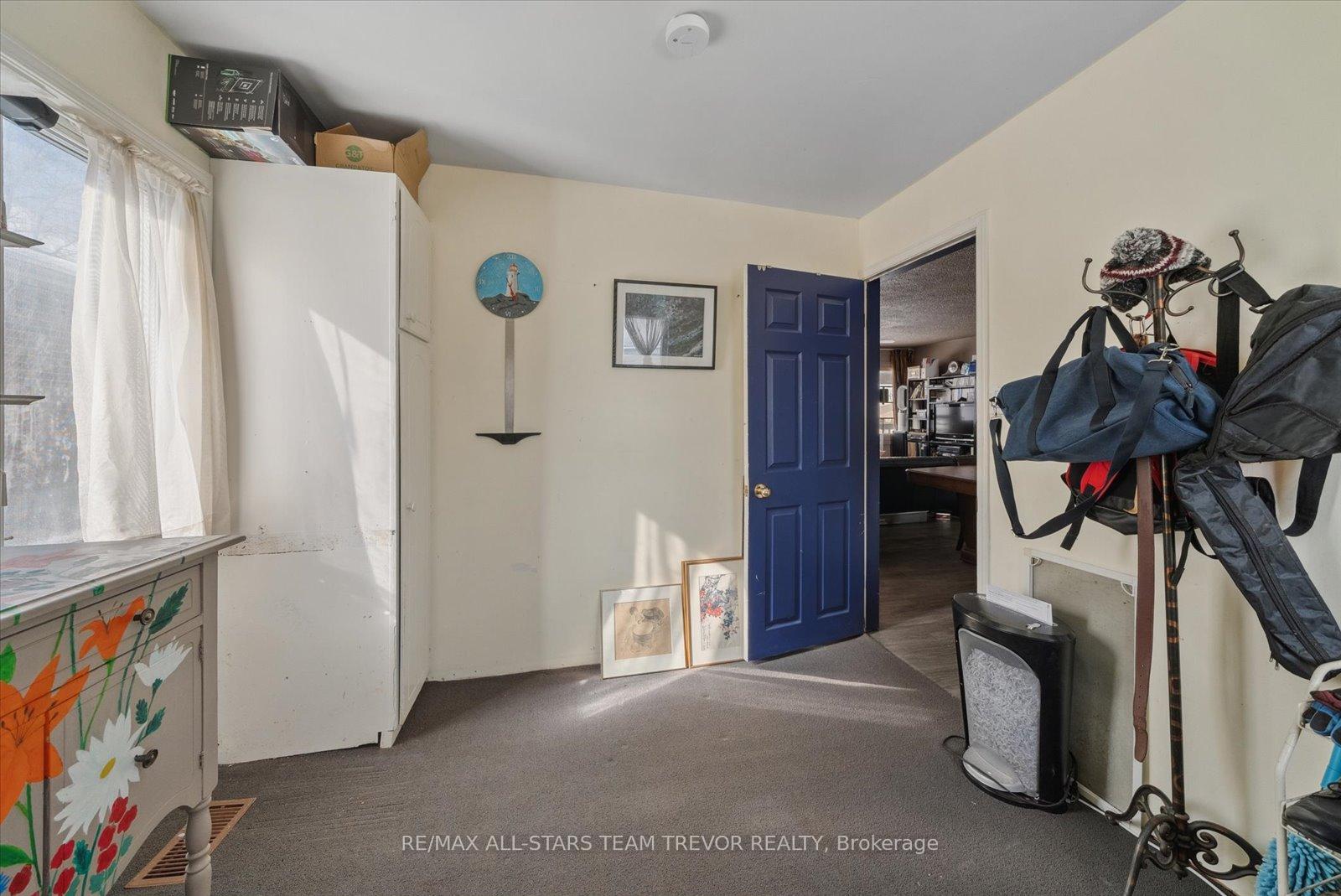 Photo 19 of 421 Lake Drive S, Georgina, Keswick South — HOMEH