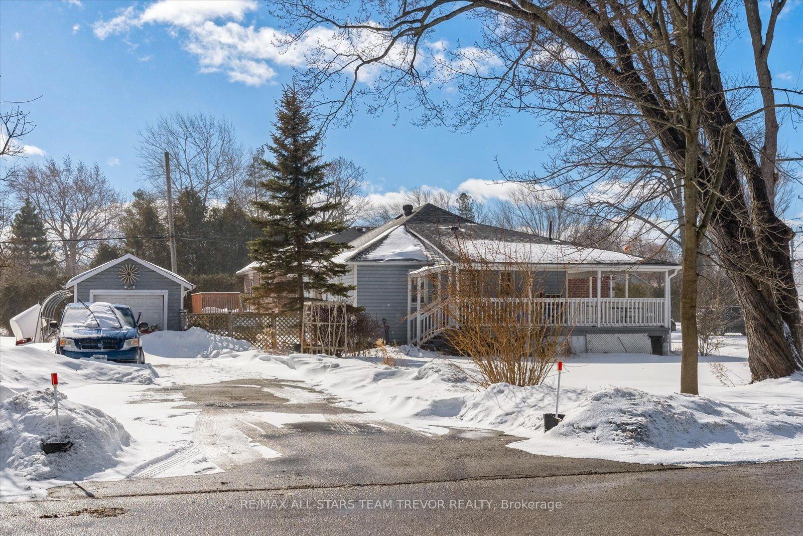 Photo 31 of 421 Lake Drive S, Georgina, Keswick South — HOMEH