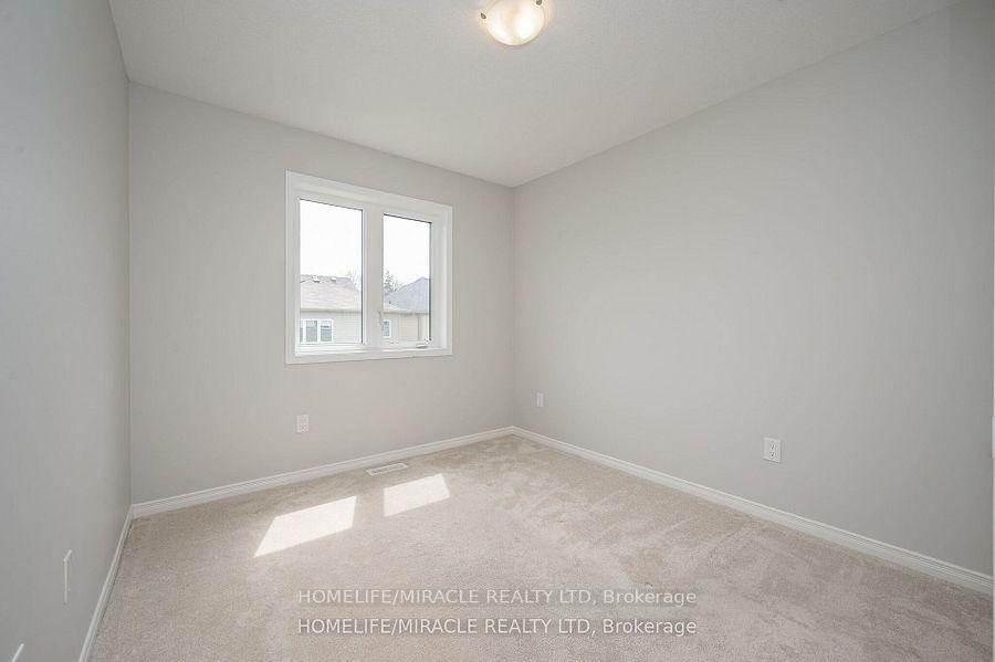 Photo 33 of 327 Pumpkin Pass, Hamilton, Binbrook — HOMEH