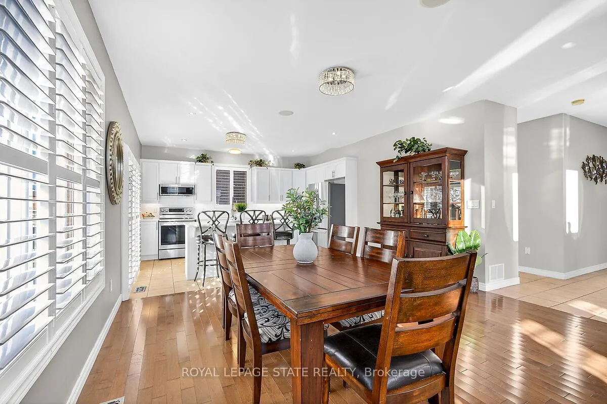 Photo 14 of 3 Sasha Court, Hamilton, Stoney Creek — HOMEH