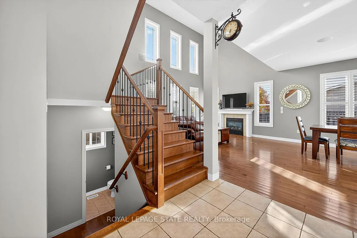 Photo 40 of 3 Sasha Court, Hamilton, Stoney Creek — HOMEH