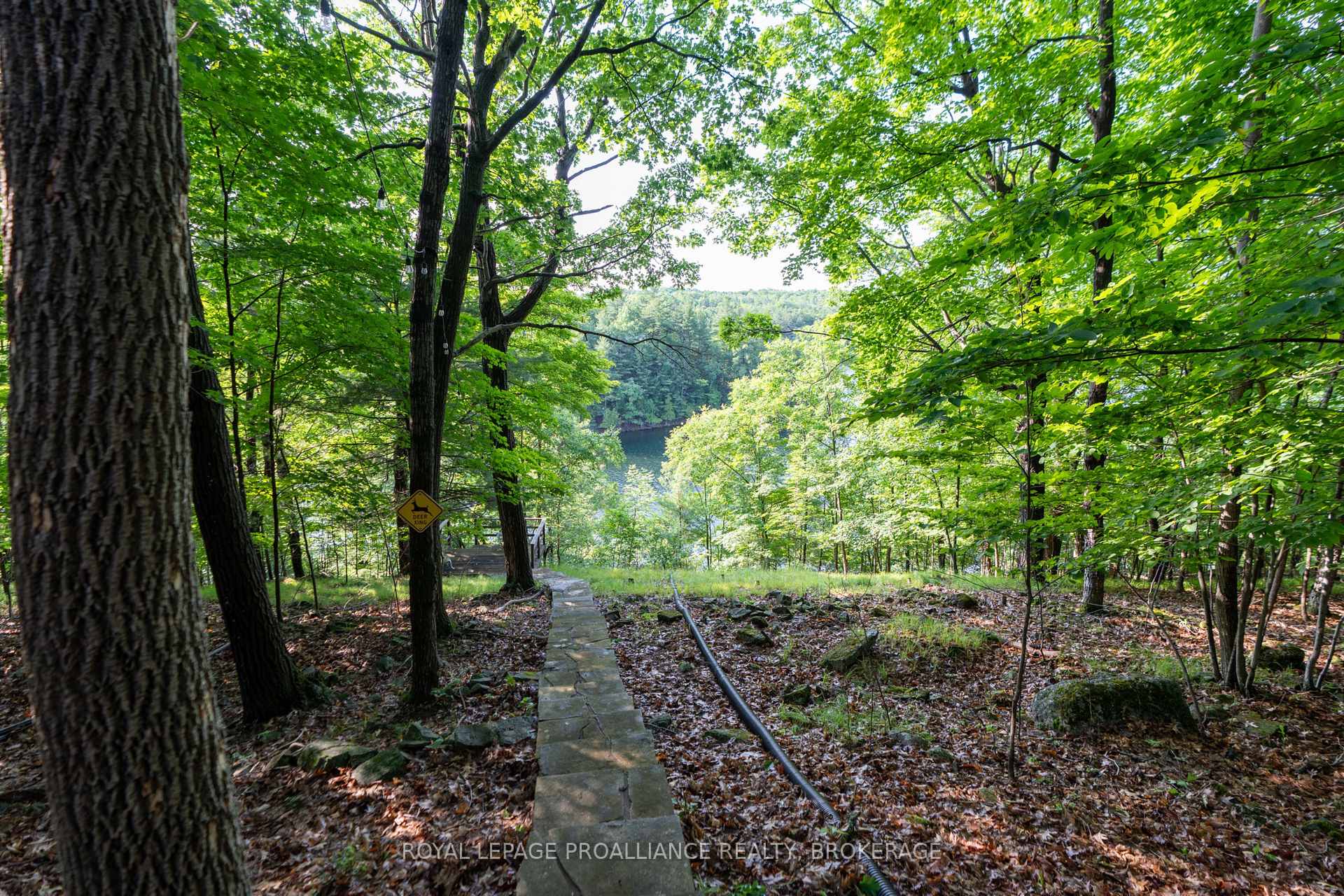 Photo 3 of 169 Seapoint Lane, Frontenac, Frontenac South — HOMEH