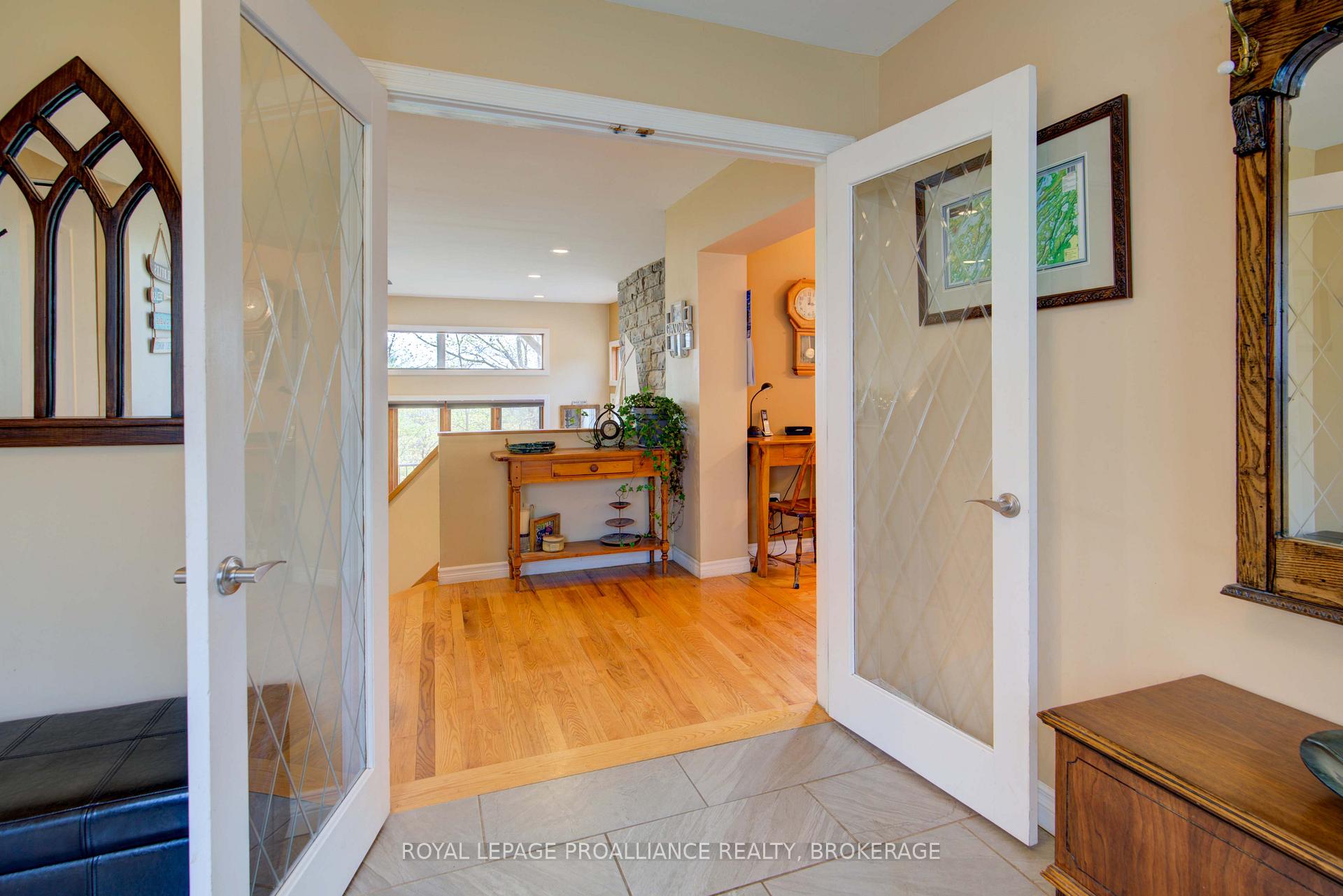 Photo 13 of 169 Seapoint Lane, Frontenac, Frontenac South — HOMEH