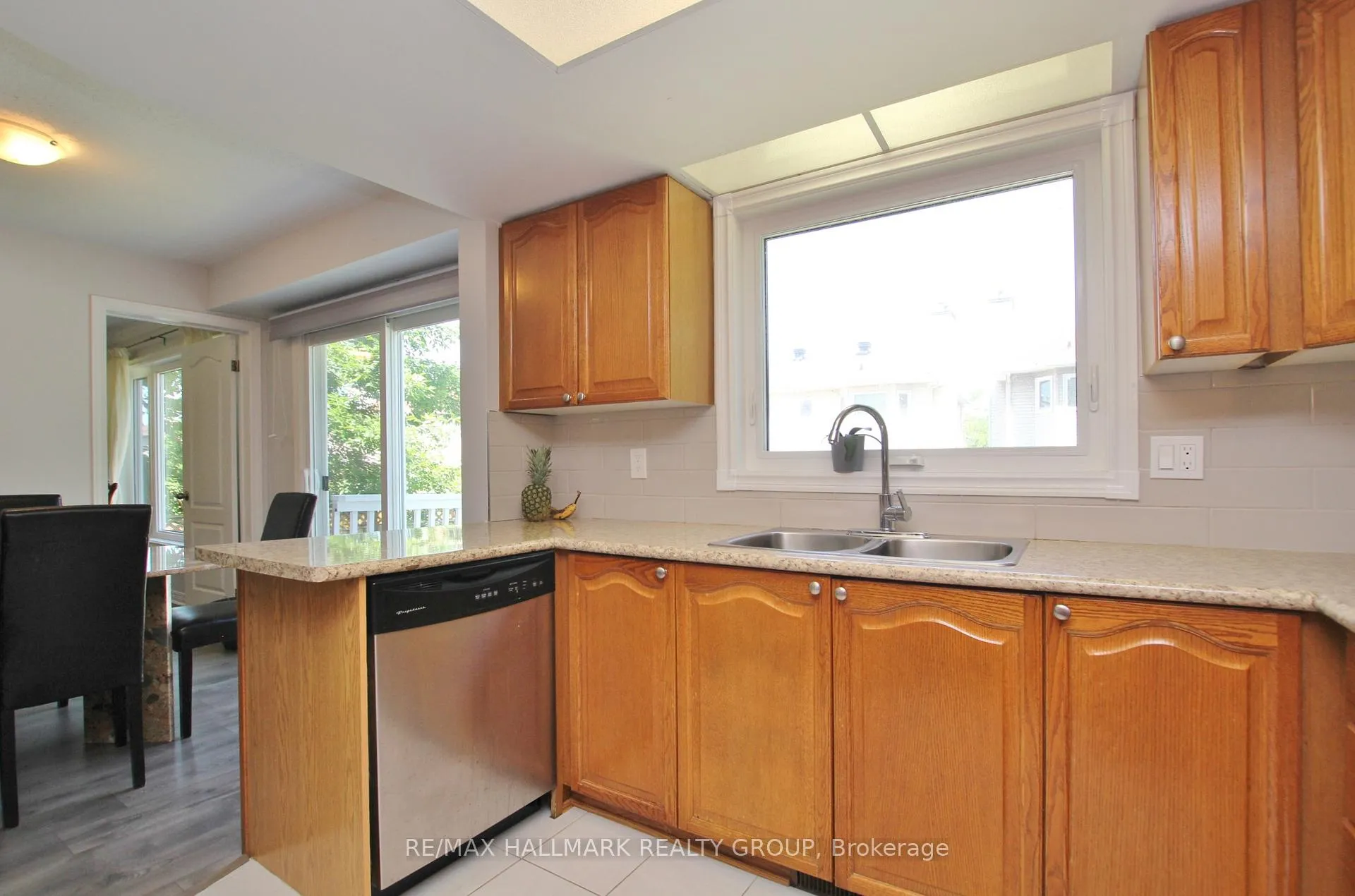 Photo 10 of 2143 Johnston Road, Ottawa, Hunt Club Park — HOMEH