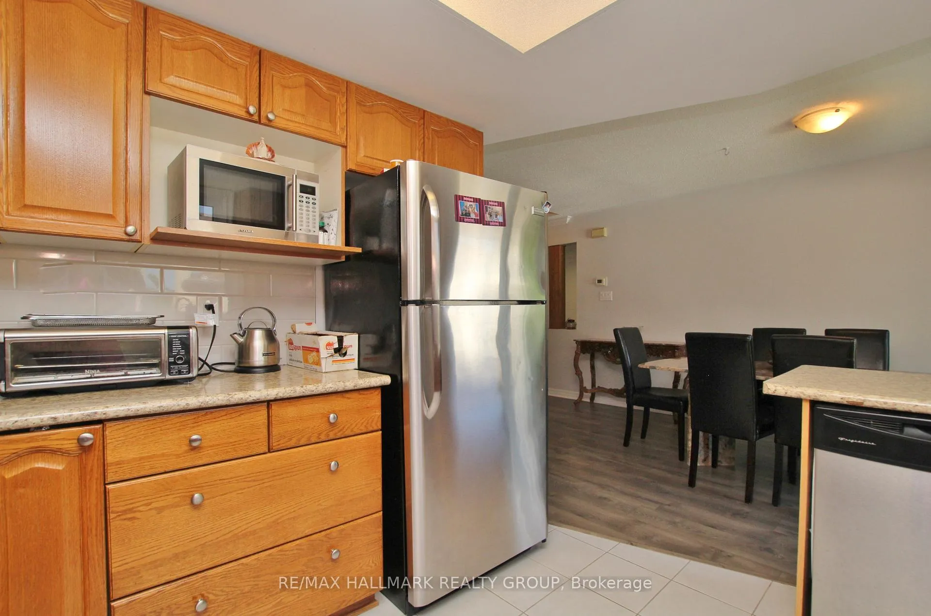 Photo 11 of 2143 Johnston Road, Ottawa, Hunt Club Park — HOMEH