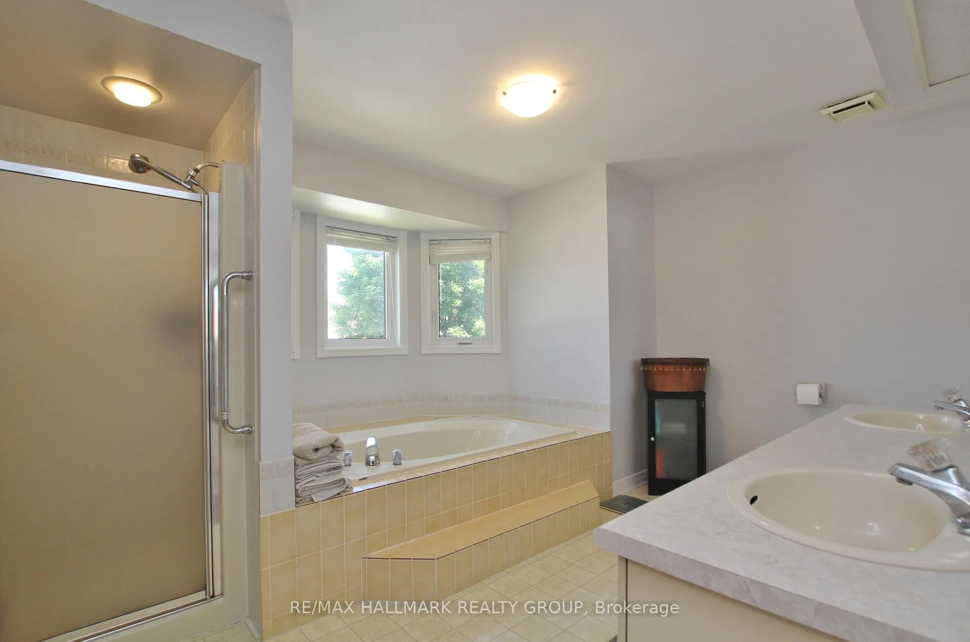 Photo 18 of 2143 Johnston Road, Ottawa, Hunt Club Park — HOMEH