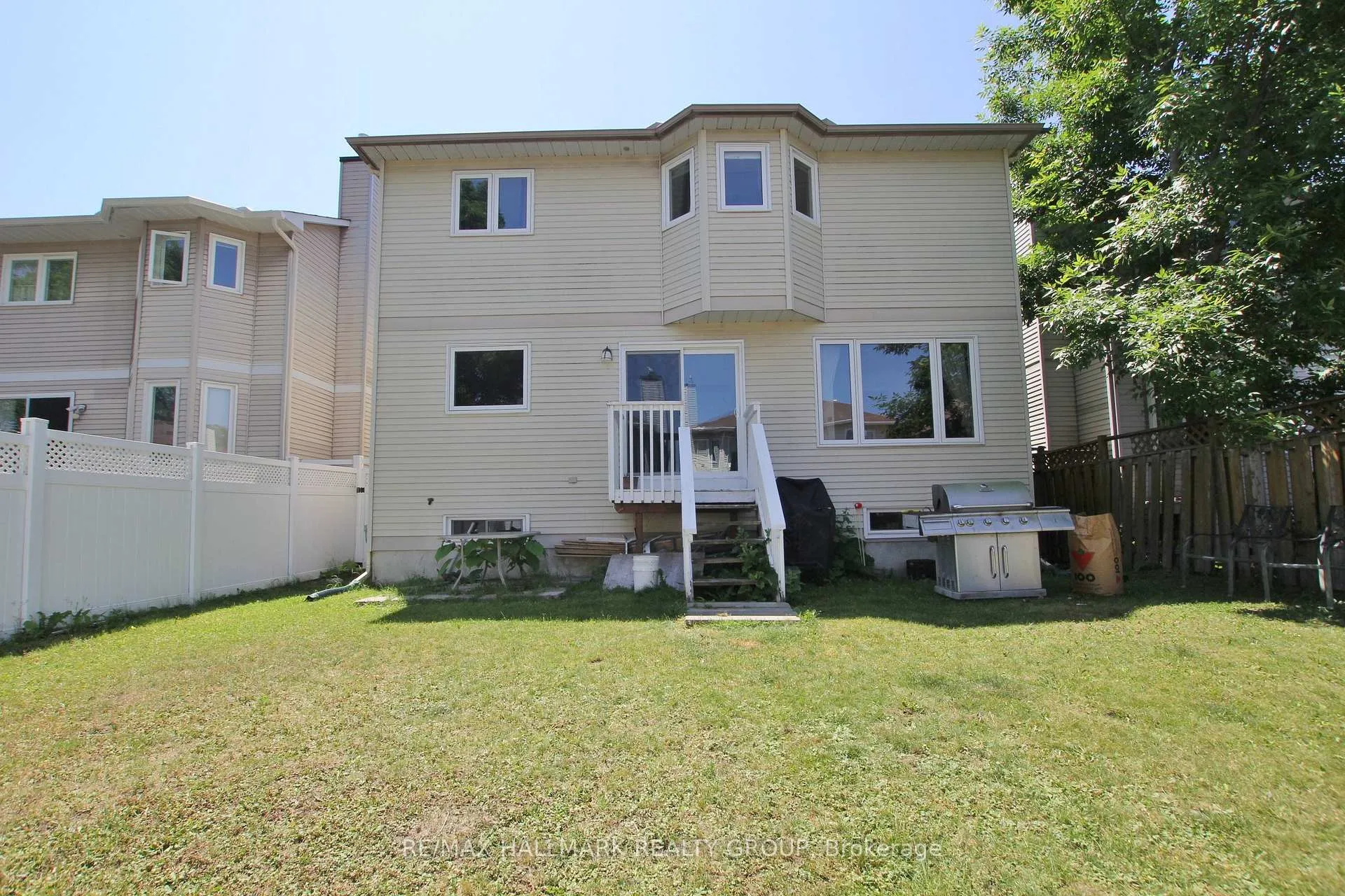 Photo 26 of 2143 Johnston Road, Ottawa, Hunt Club Park — HOMEH