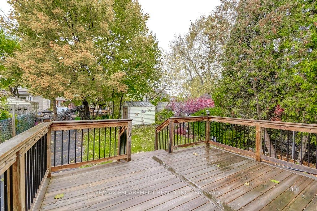 Photo 23 of 93 Barons Avenue N, Hamilton, Homeside — HOMEH