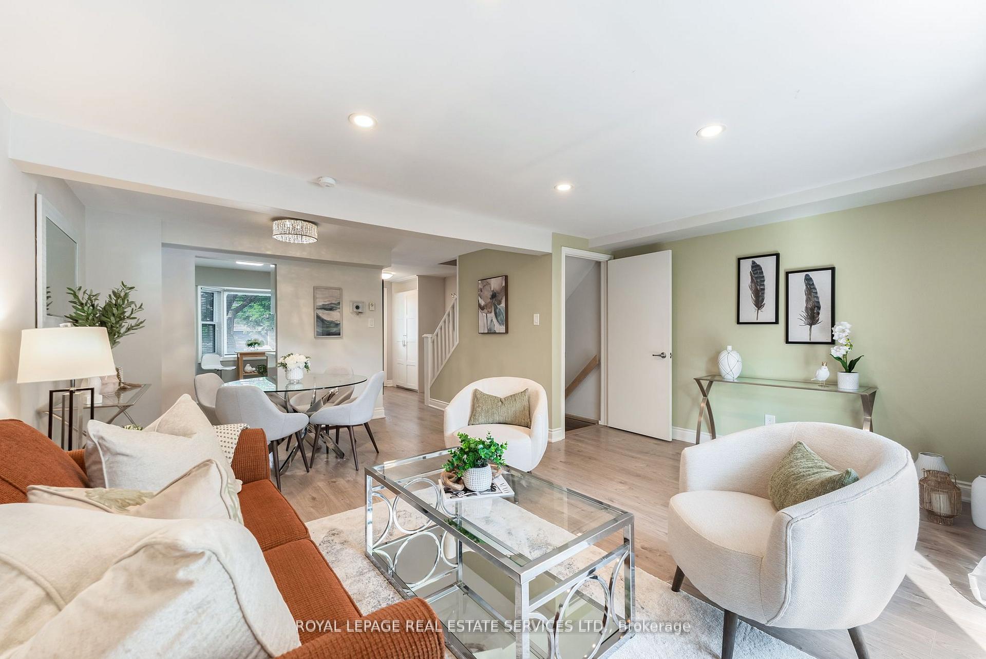 Photo 5 of 30 Reid Court, Guelph, Kortright West — HOMEH