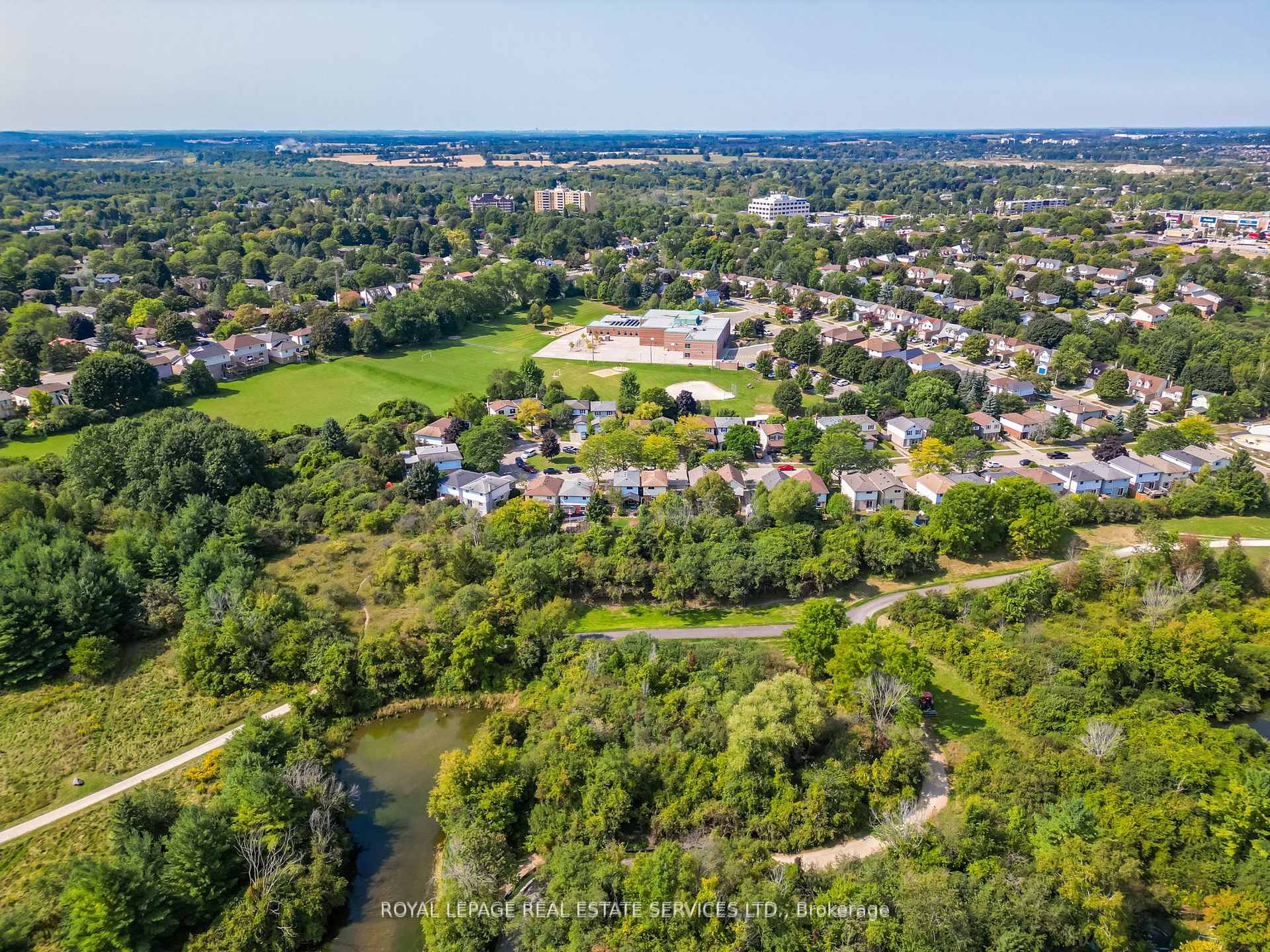Photo 43 of 30 Reid Court, Guelph, Kortright West — HOMEH