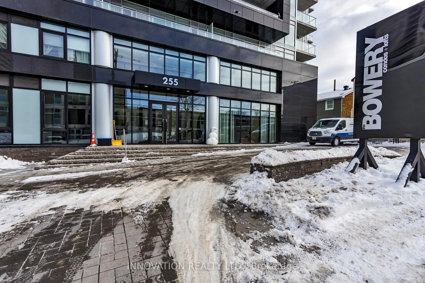 Photo 2 of Unit 702, 255 Bay Street, Ottawa, Ottawa Centre — HOMEH