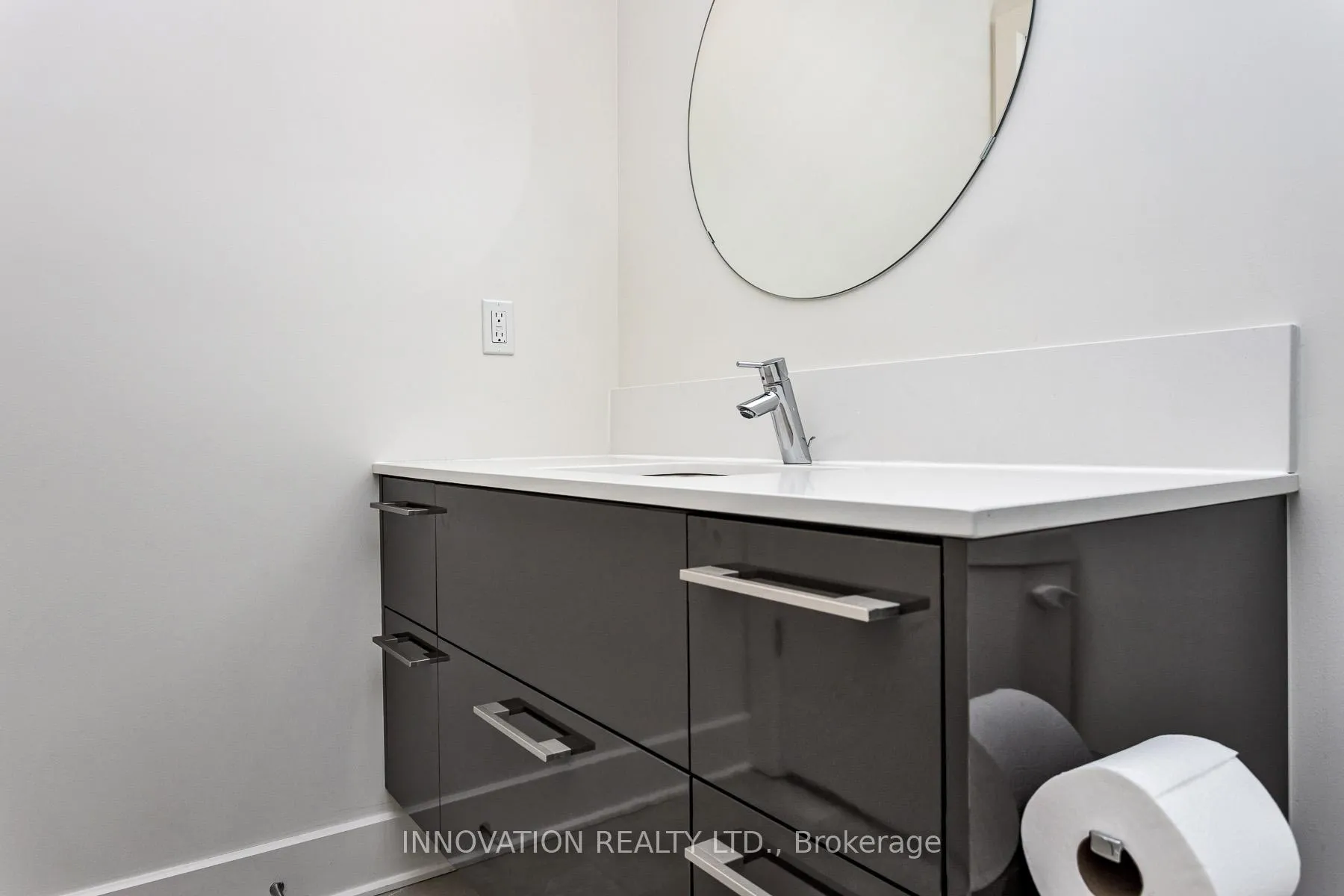 Photo 24 of Unit 702, 255 Bay Street, Ottawa, Ottawa Centre — HOMEH