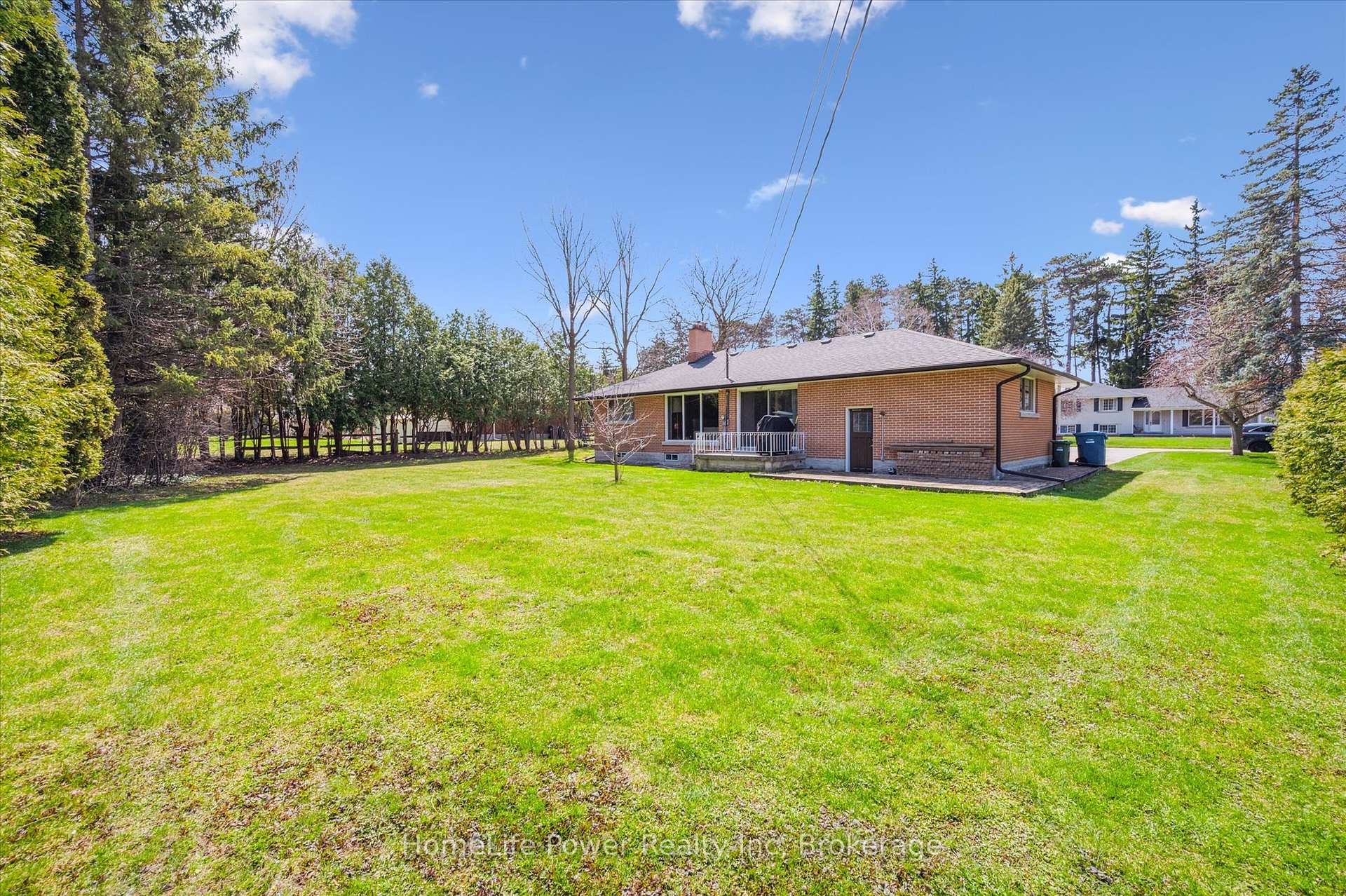 Photo 24 of 6 Evergreen Drive, Guelph, Kortright East — HOMEH