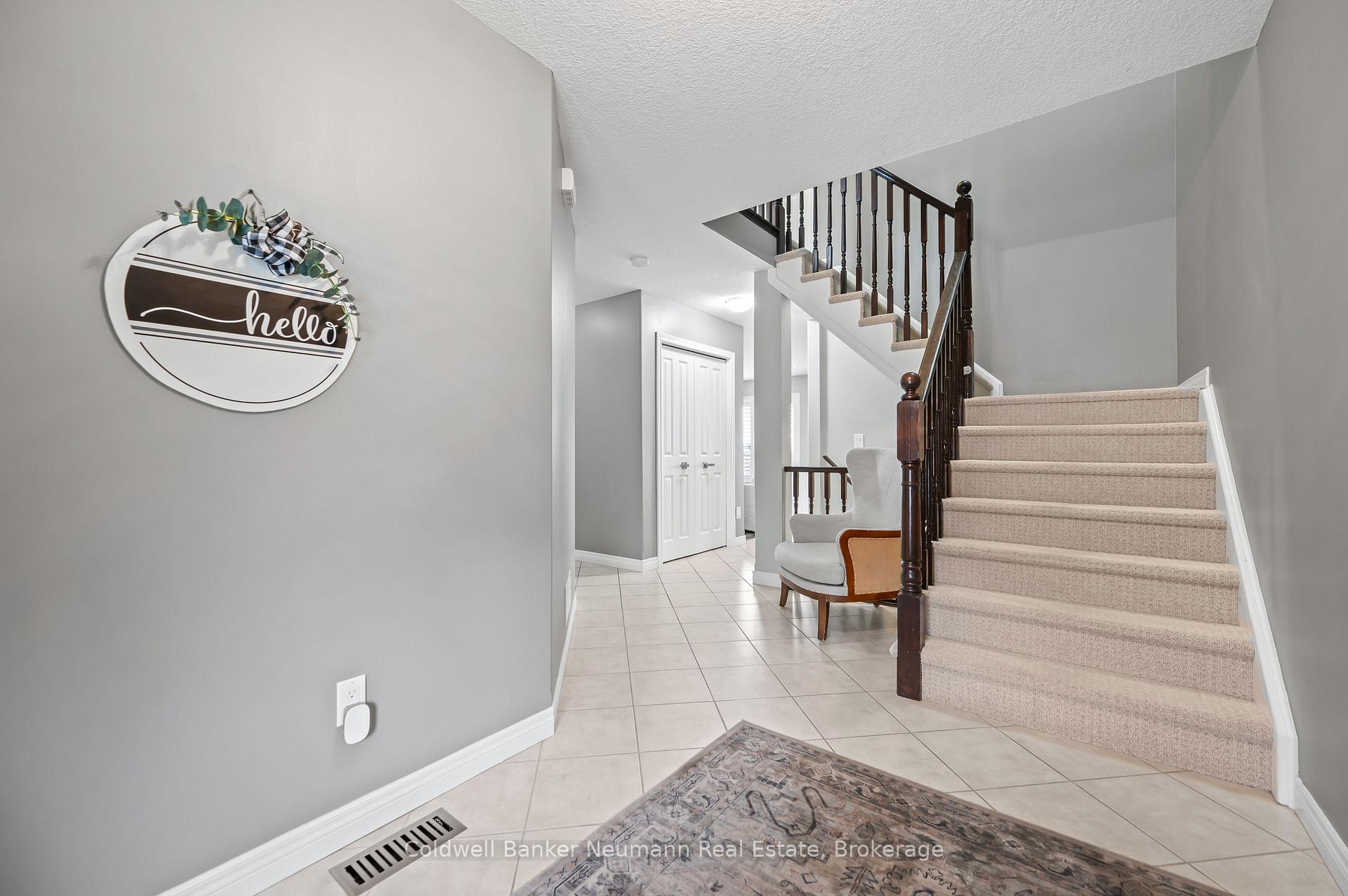 Photo 5 of 133 Kemp Crescent, Guelph, Grange Road — HOMEH