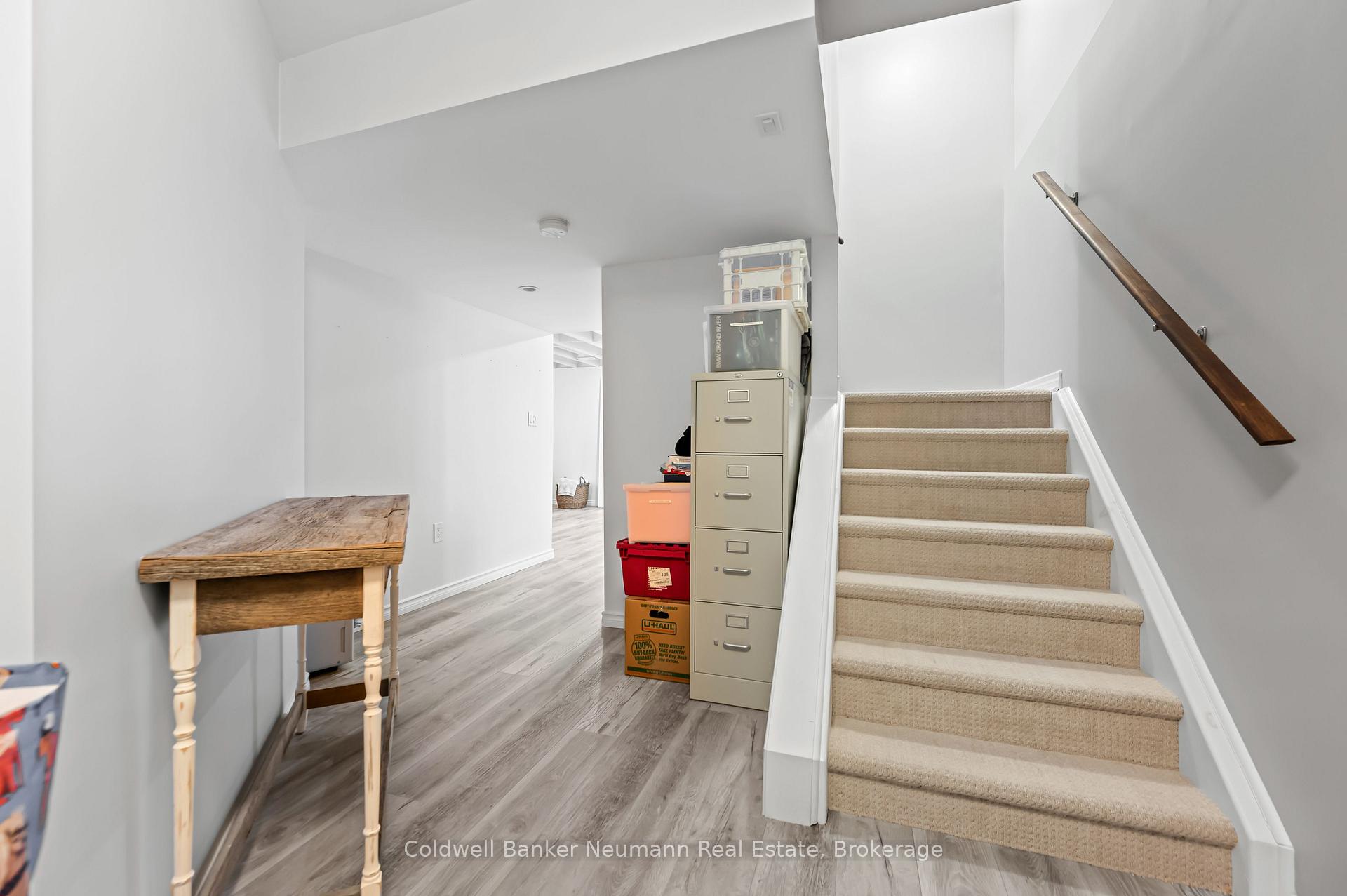 Photo 32 of 133 Kemp Crescent, Guelph, Grange Road — HOMEH