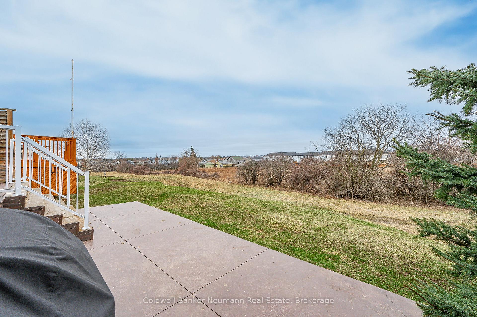 Photo 45 of 133 Kemp Crescent, Guelph, Grange Road — HOMEH