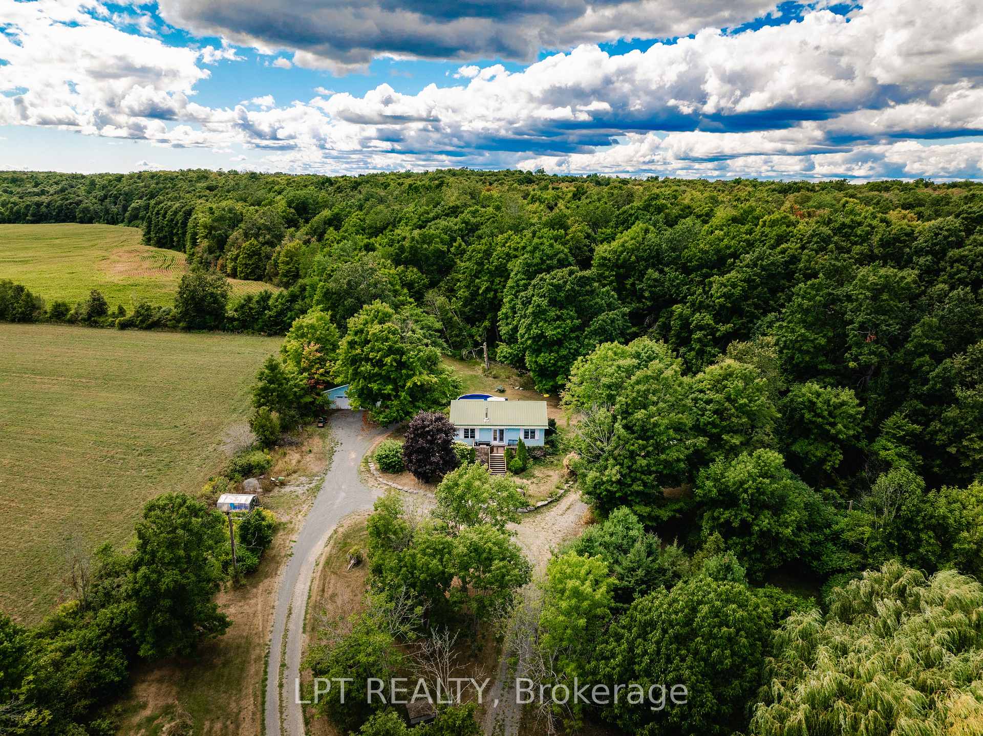 Photo 1 of 2291 Sands Road, Frontenac, Frontenac South — HOMEH