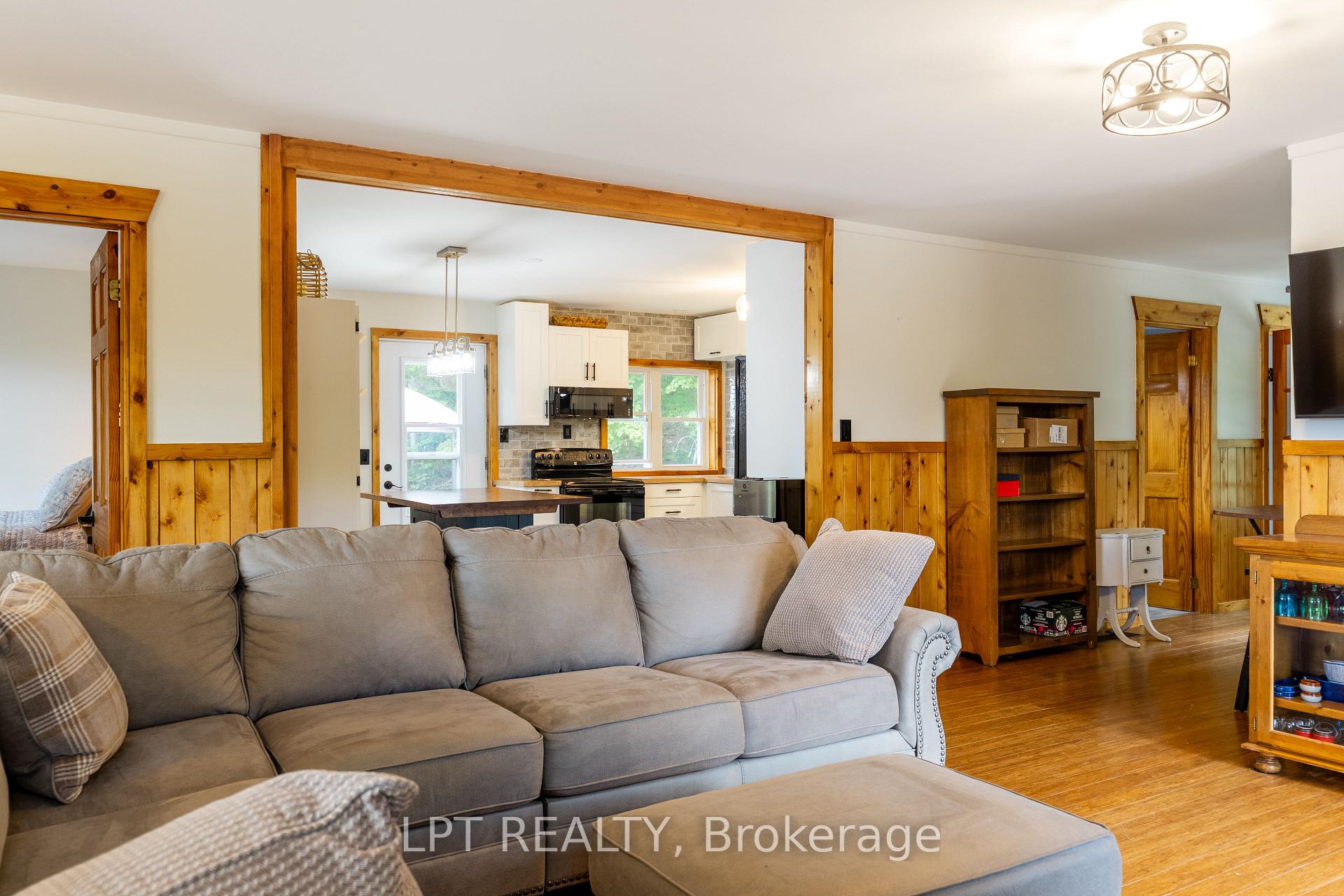 Photo 9 of 2291 Sands Road, Frontenac, Frontenac South — HOMEH